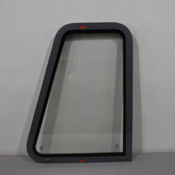 Alternative view of Mekuwa Fenster Fahrerseite 43R-001410
