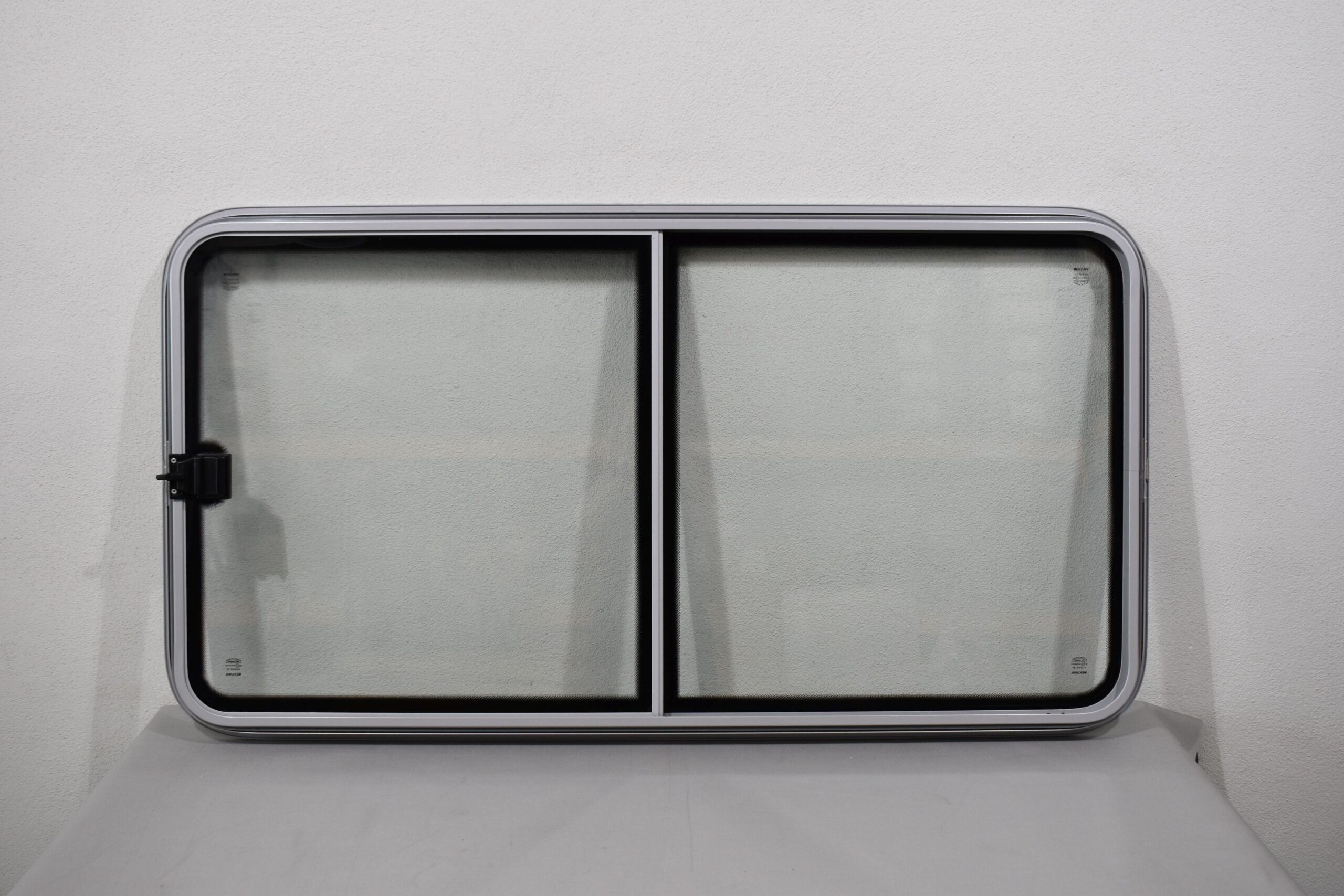 Mekuwa Schiebefenster Fahrerseite 715x1330mm 43R-001410 – Bild 5