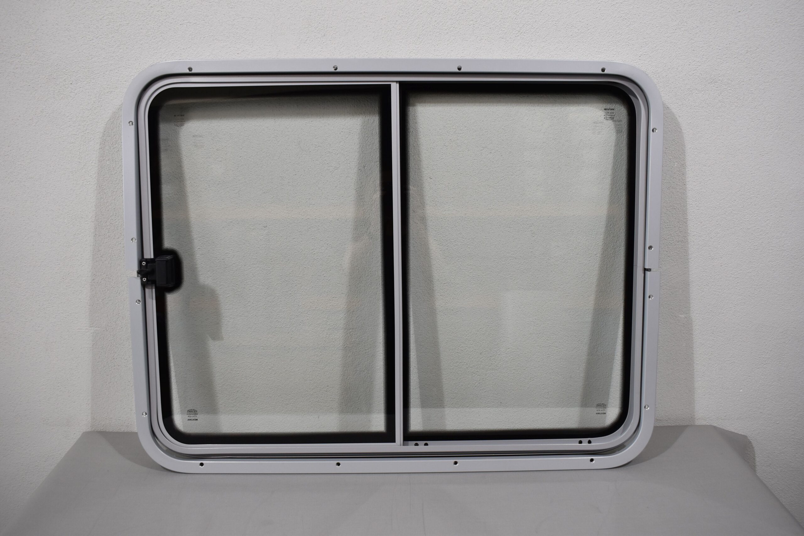 Mekuwa Schiebefenster Fahrerseite 785x1030mm 43R-001410 – Bild 10