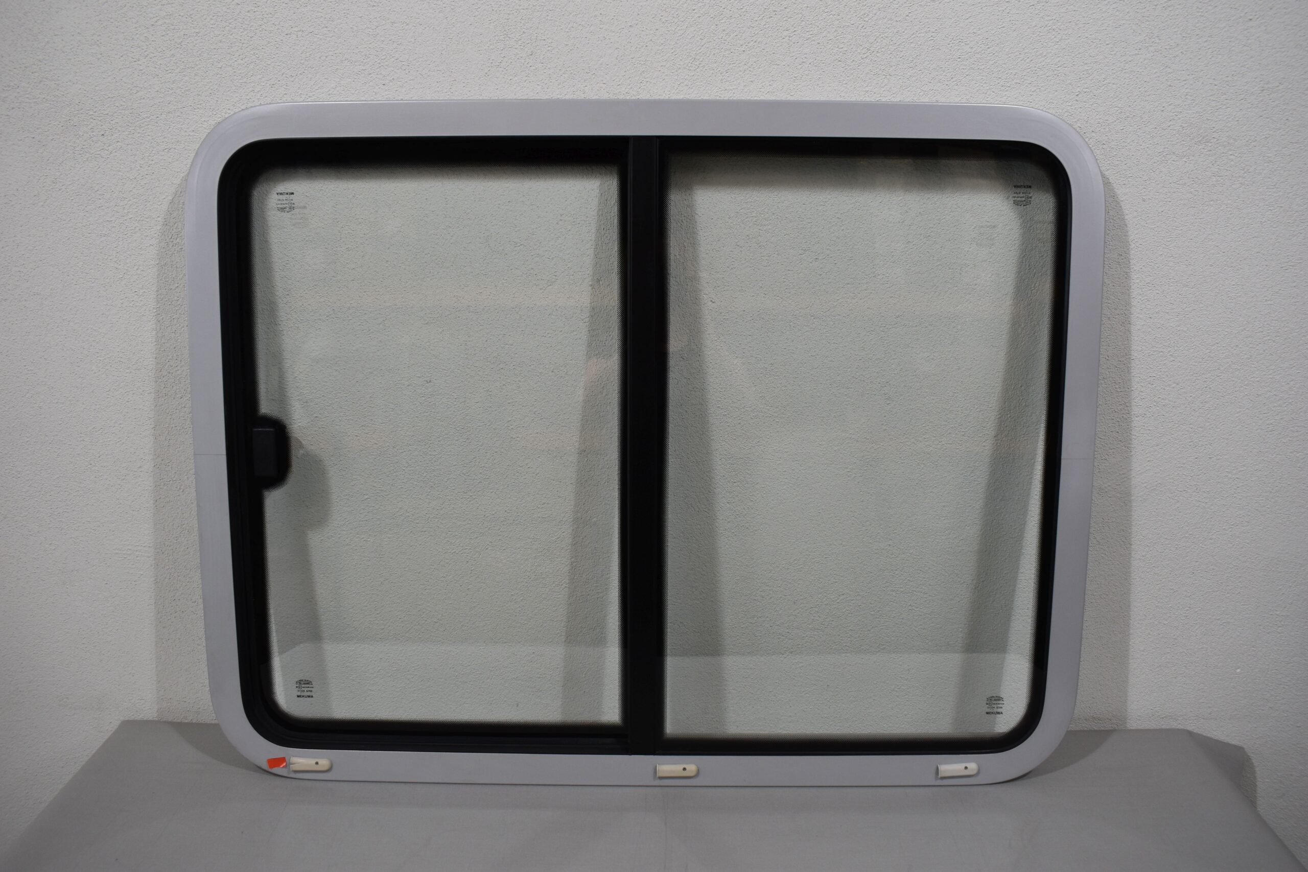 Mekuwa Schiebefenster Beifahrerseite 43R-001410 785x1030mm – Bild 2