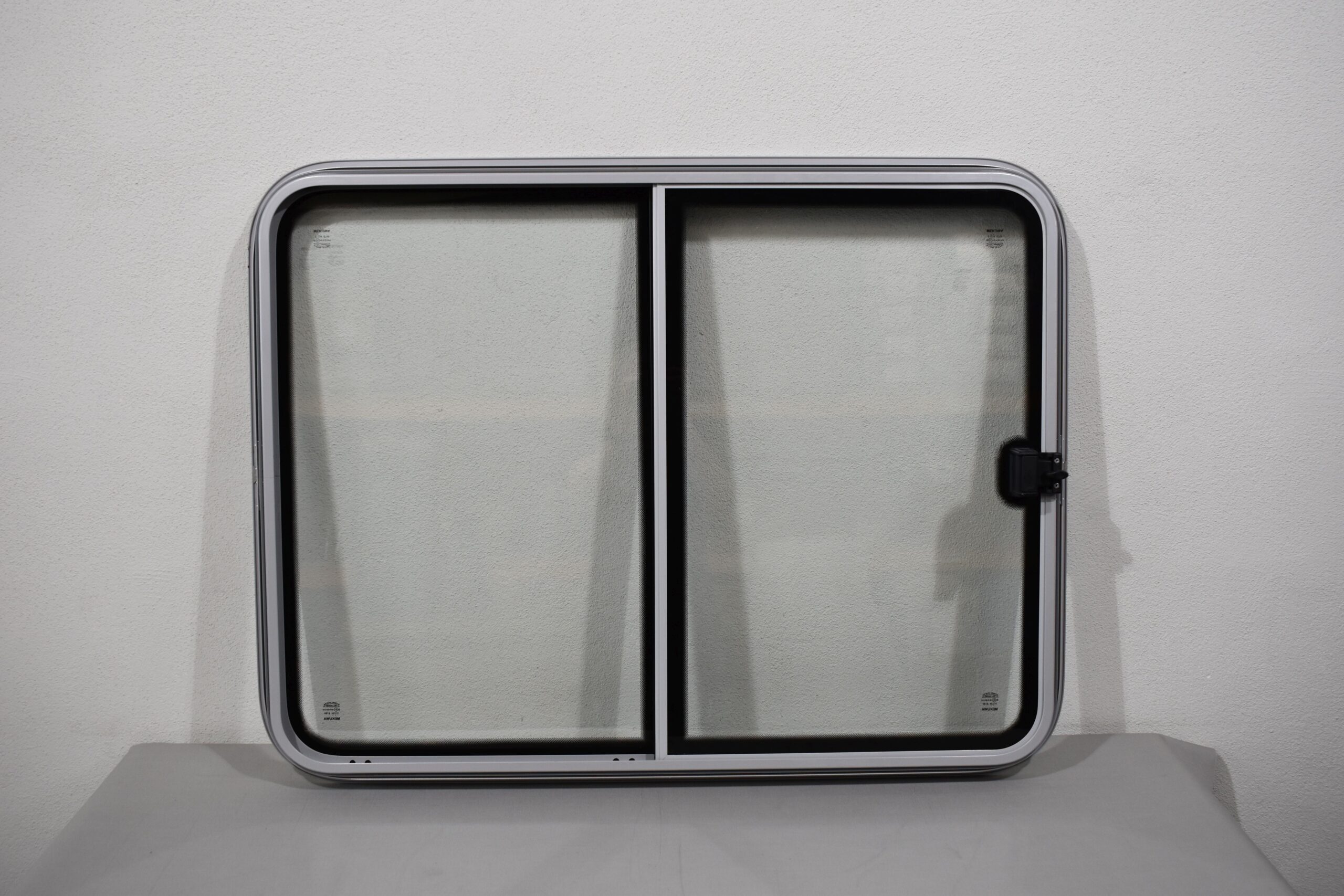 Mekuwa Schiebefenster Beifahrerseite 43R-001410 785x1030mm – Bild 6