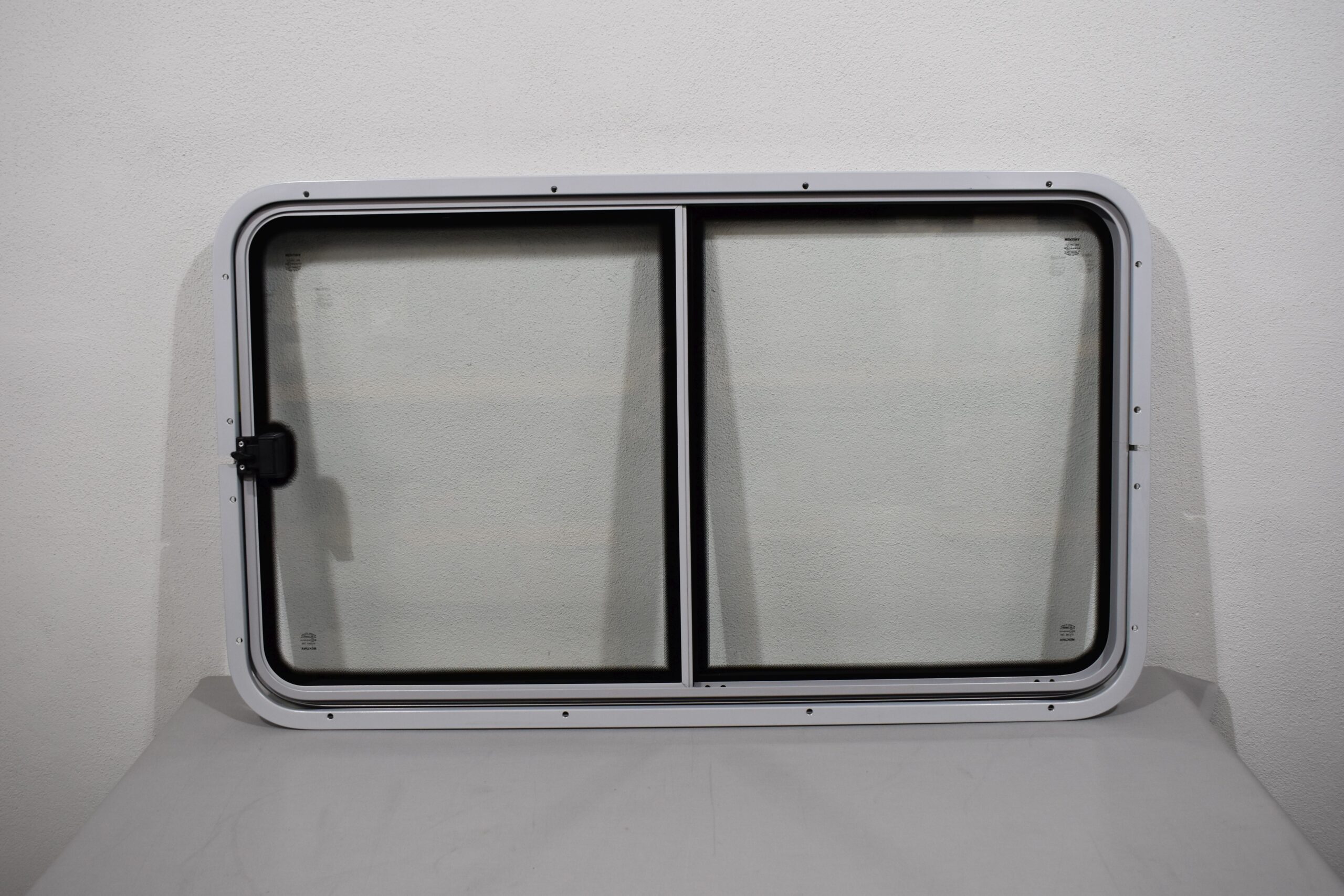 Mekuwa Schiebefenster Fahrerseite 1200x690mm – Bild 7