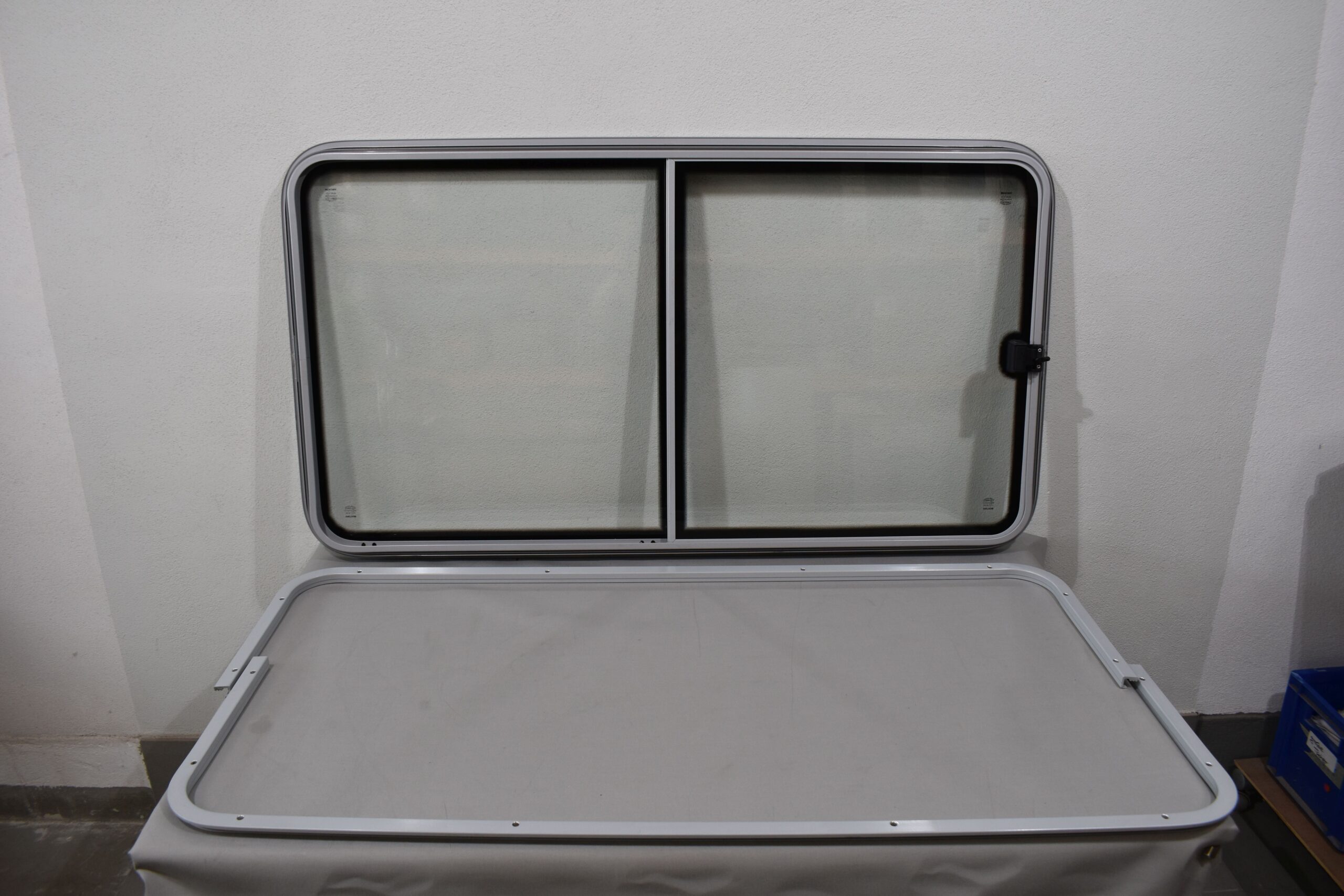 Mekuwa Schiebefenster Beifahrerseite 785x1430mm – Bild 10