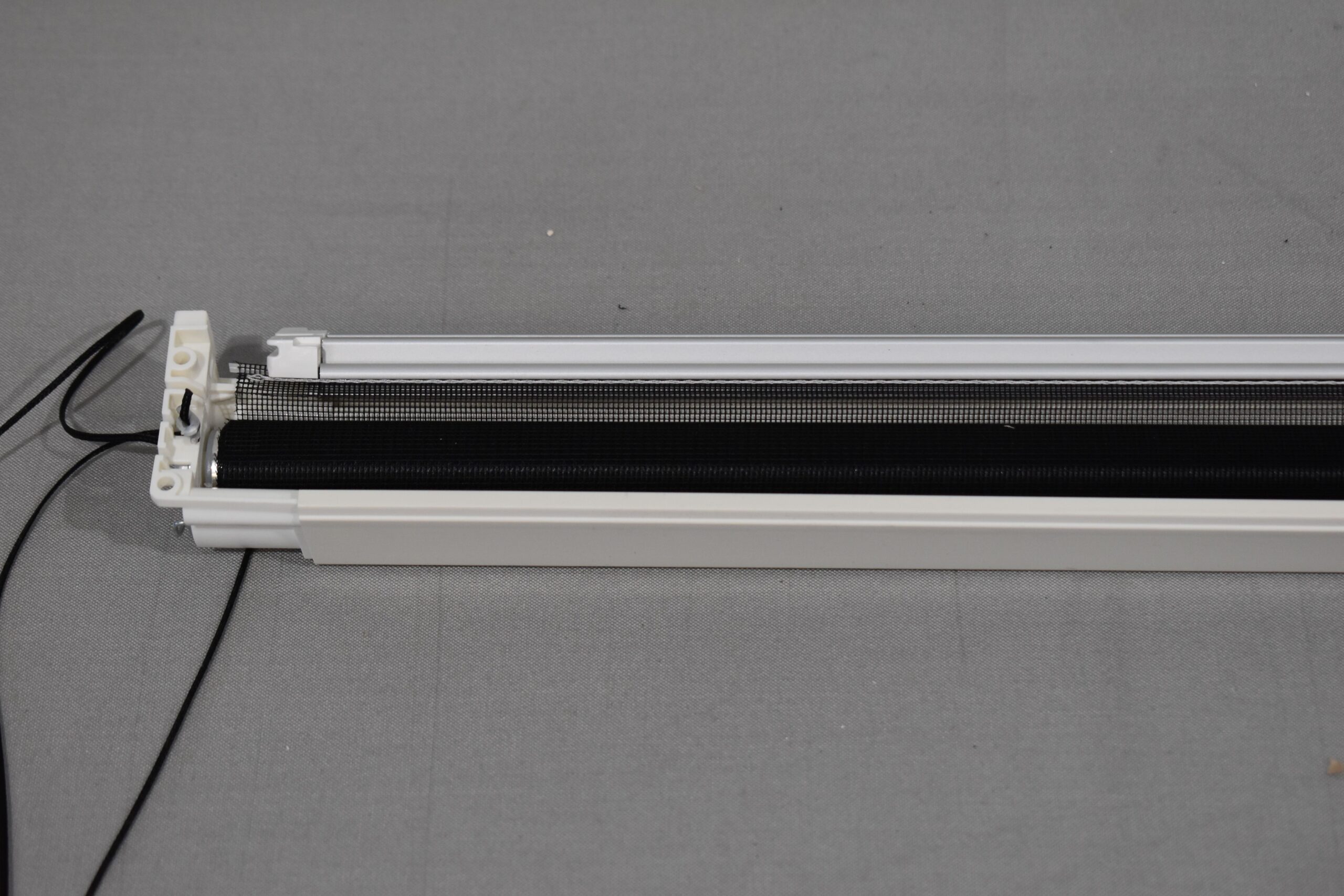 Dometic Mini-Doppel-Kassettenrollo DB1R 1580x630mm – Bild 4