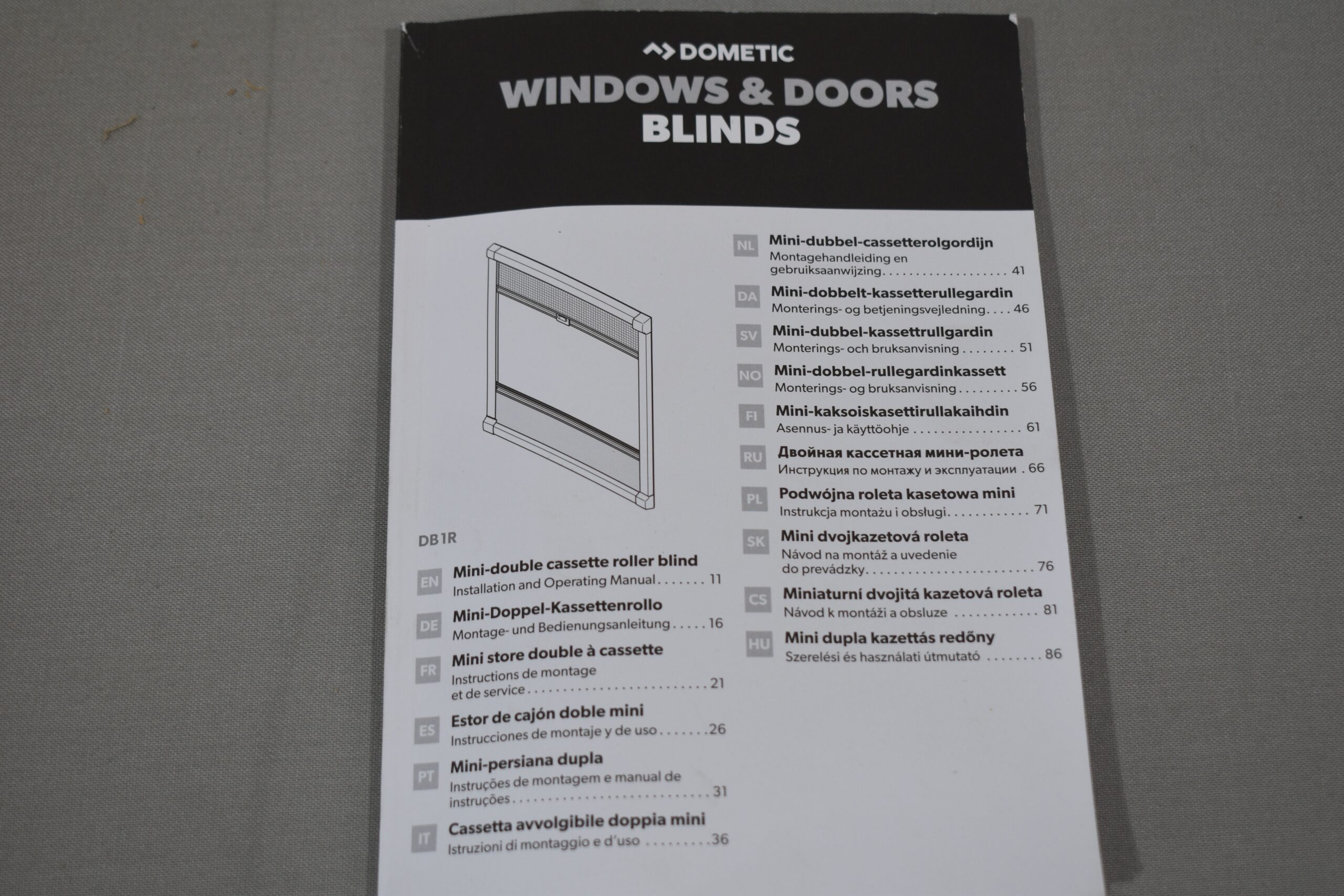 Dometic Mini-Doppel-Kassettenrollo DB1R 1580x630mm – Bild 9