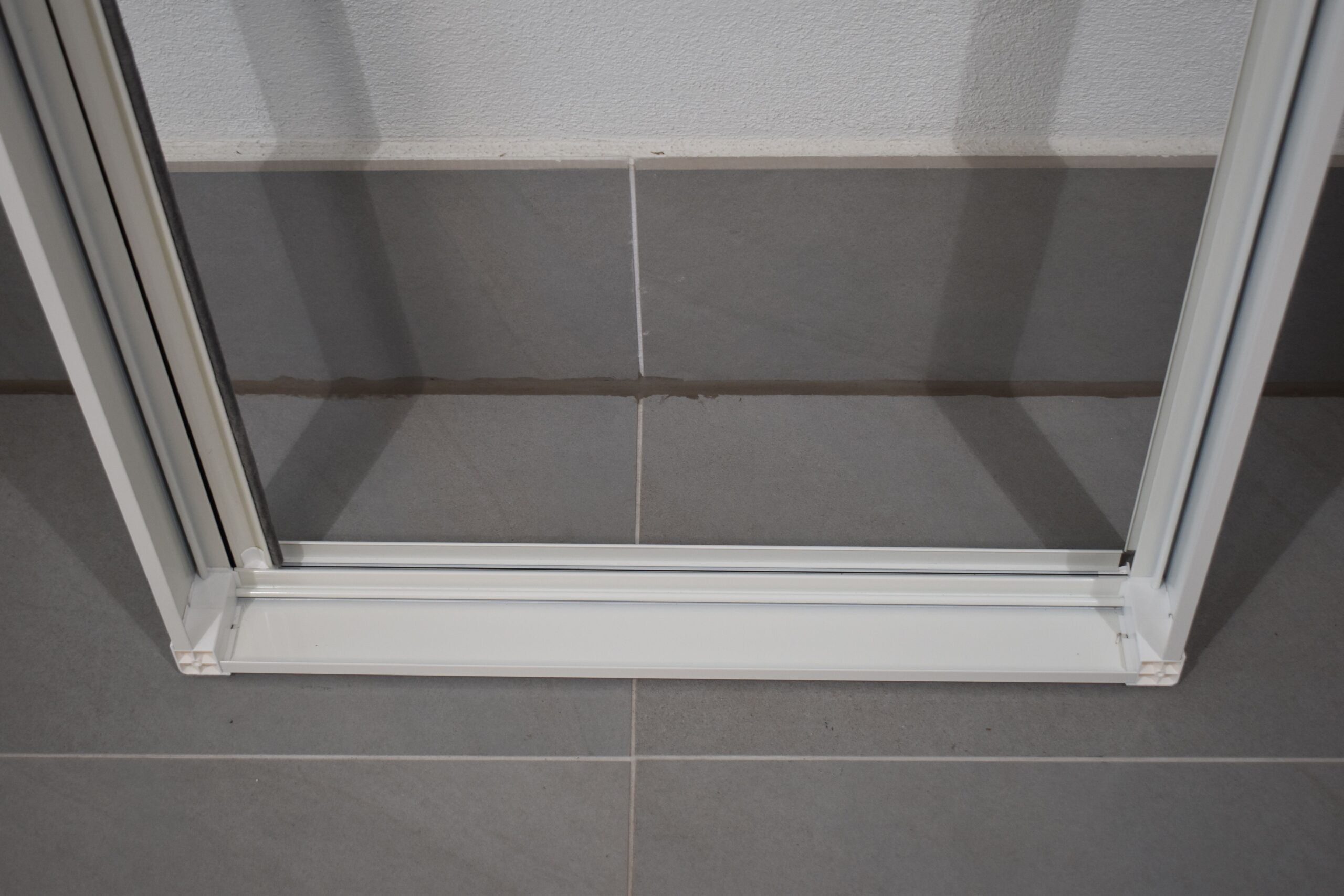 Reimo Fliegenschutztür 650x1850mm – Bild 9