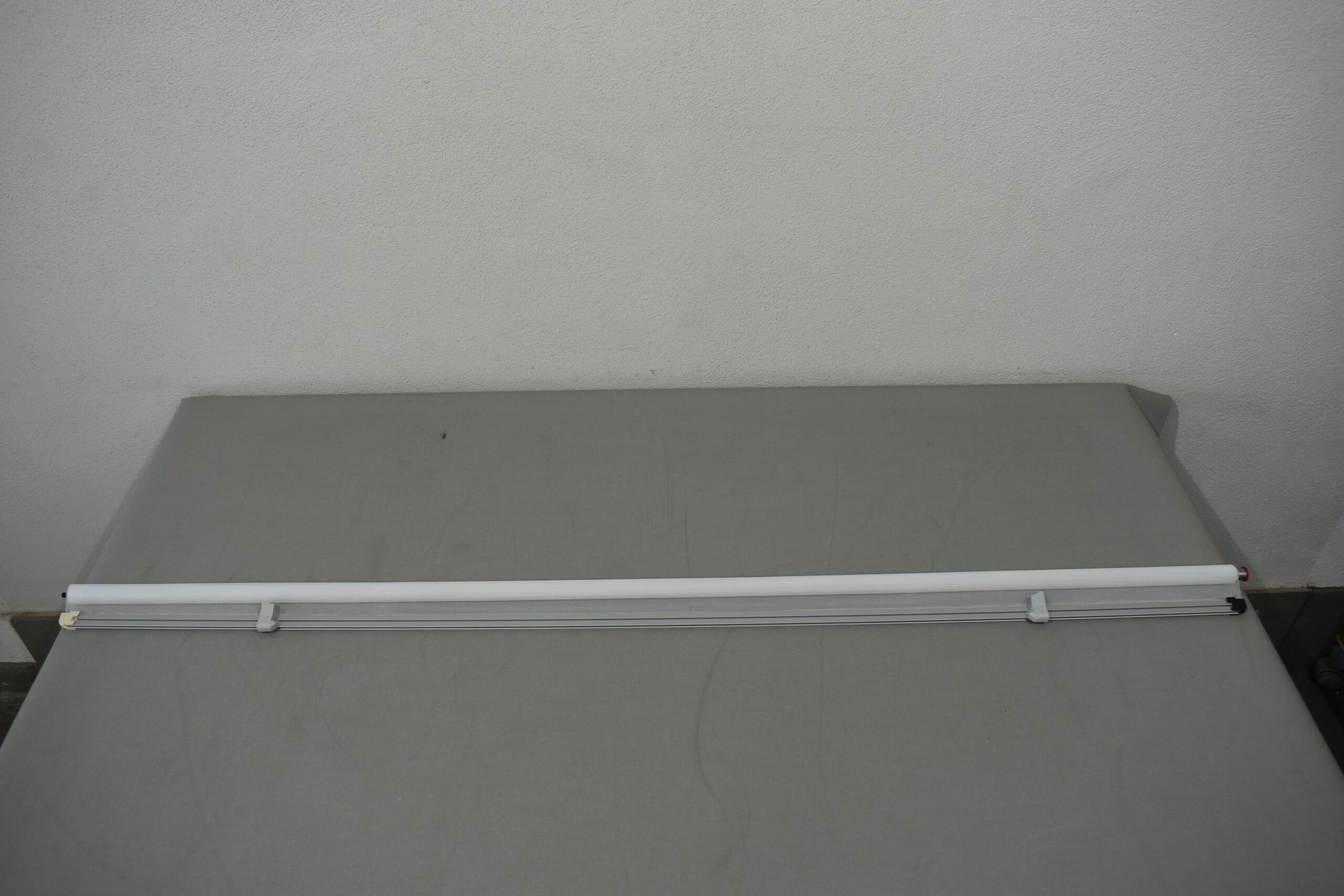 Dometic Seitz Fliegenschutzrollo für S3 und S4 Fenster 1450x700mm – Bild 2