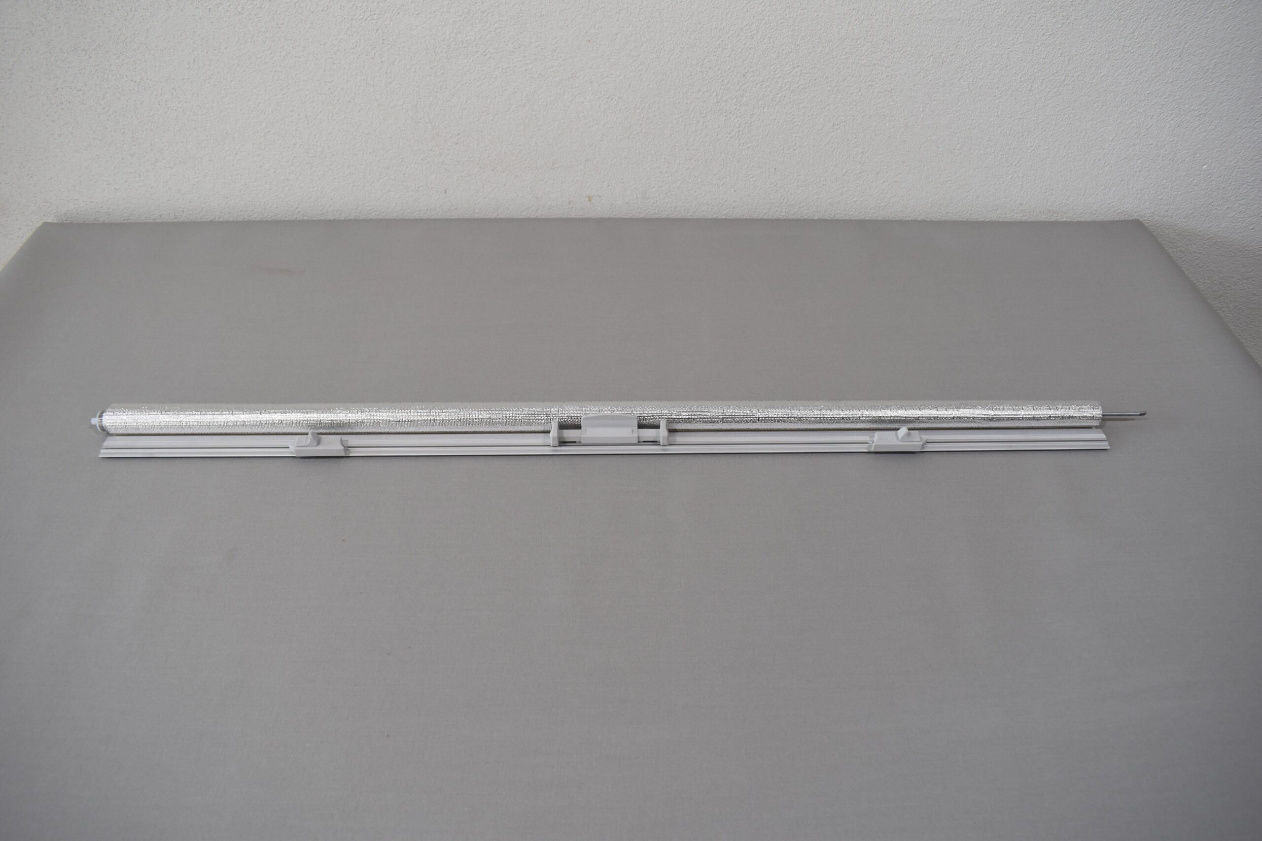 Eura Mobil Seitz Verdunklungsrollo / Ersatzrollo 940x480mm – Bild 2