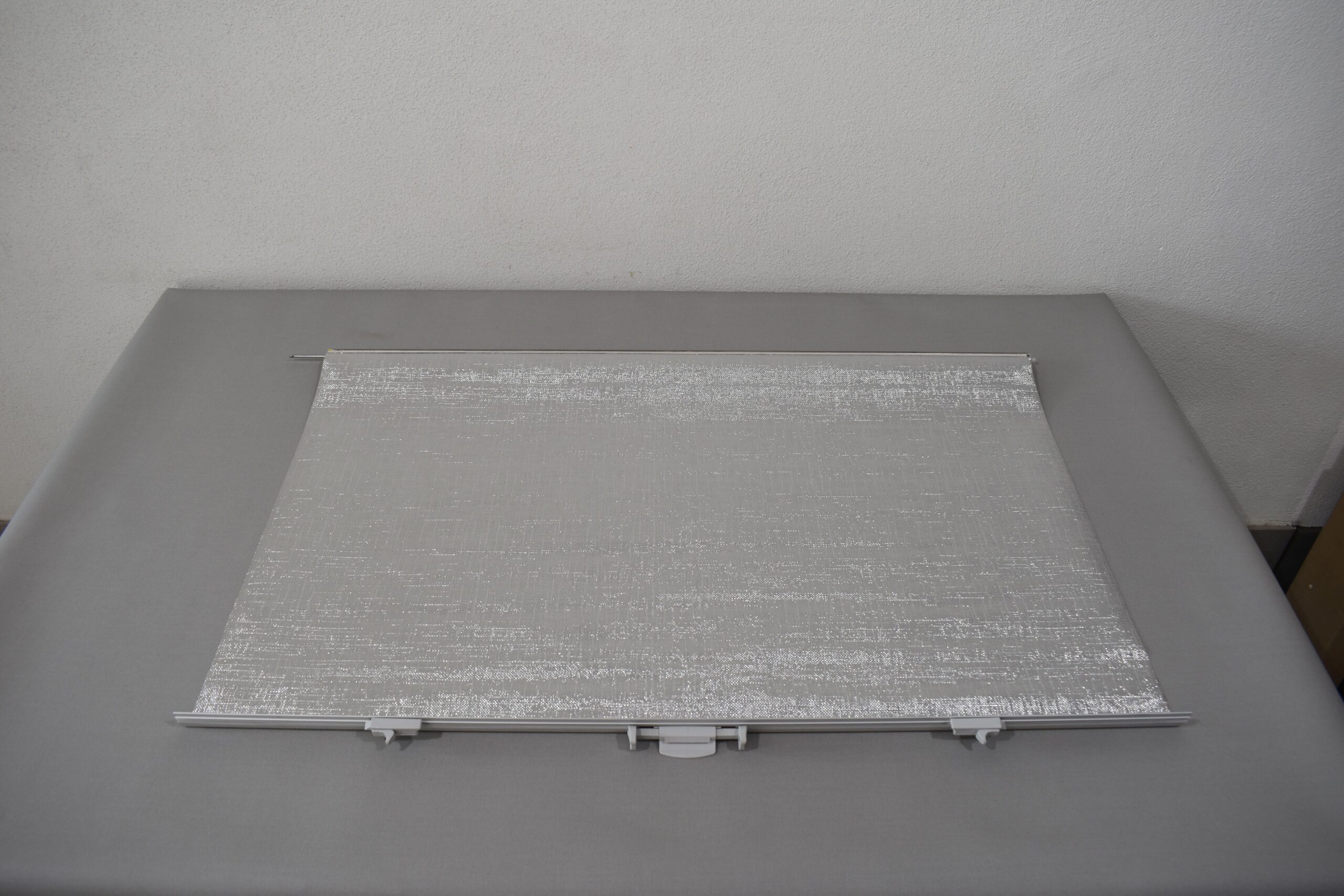 Eura Mobil Seitz Verdunklungsrollo / Ersatzrollo 940x480mm – Bild 3