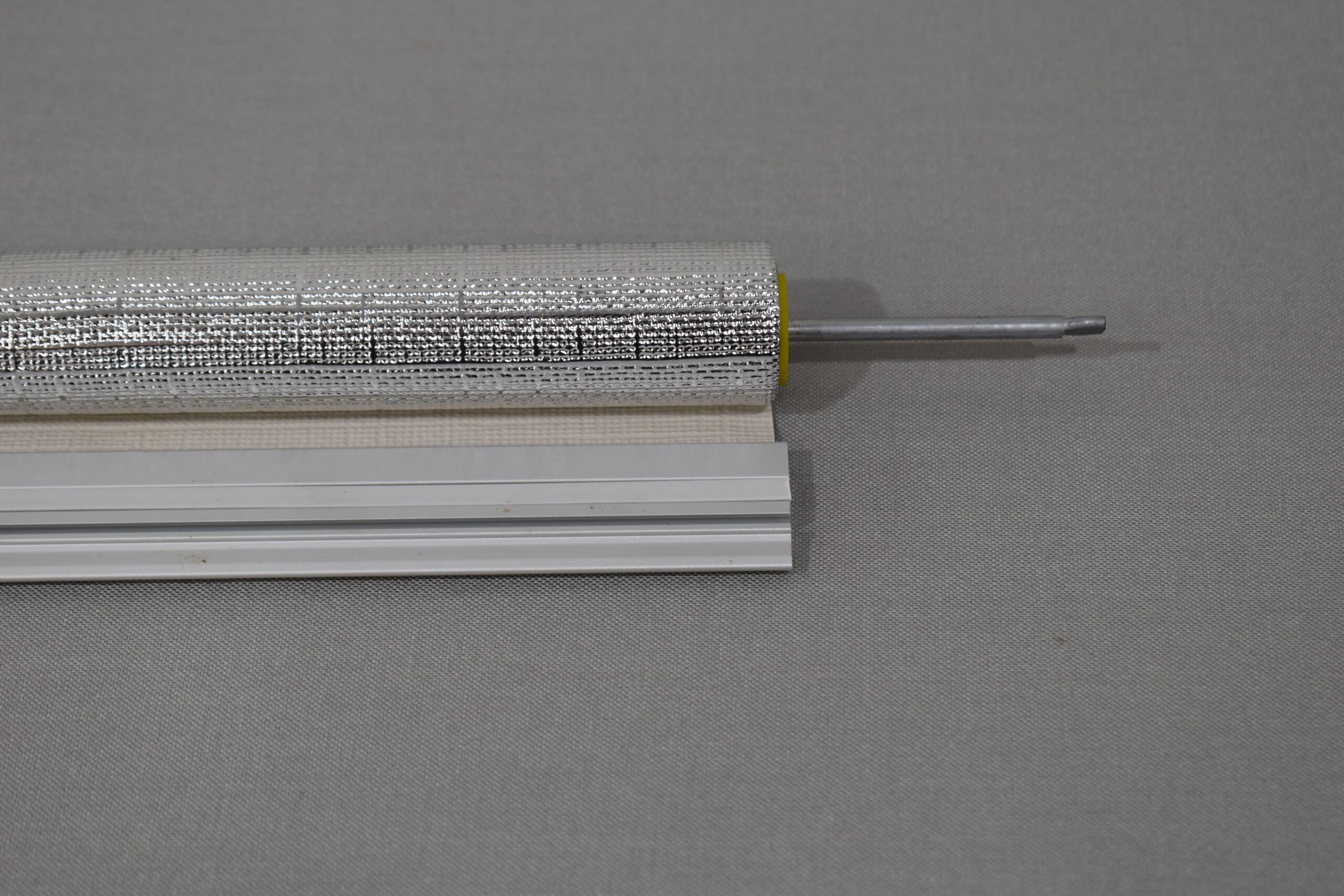 Eura Mobil Seitz Verdunklungsrollo / Ersatzrollo 940x480mm – Bild 8