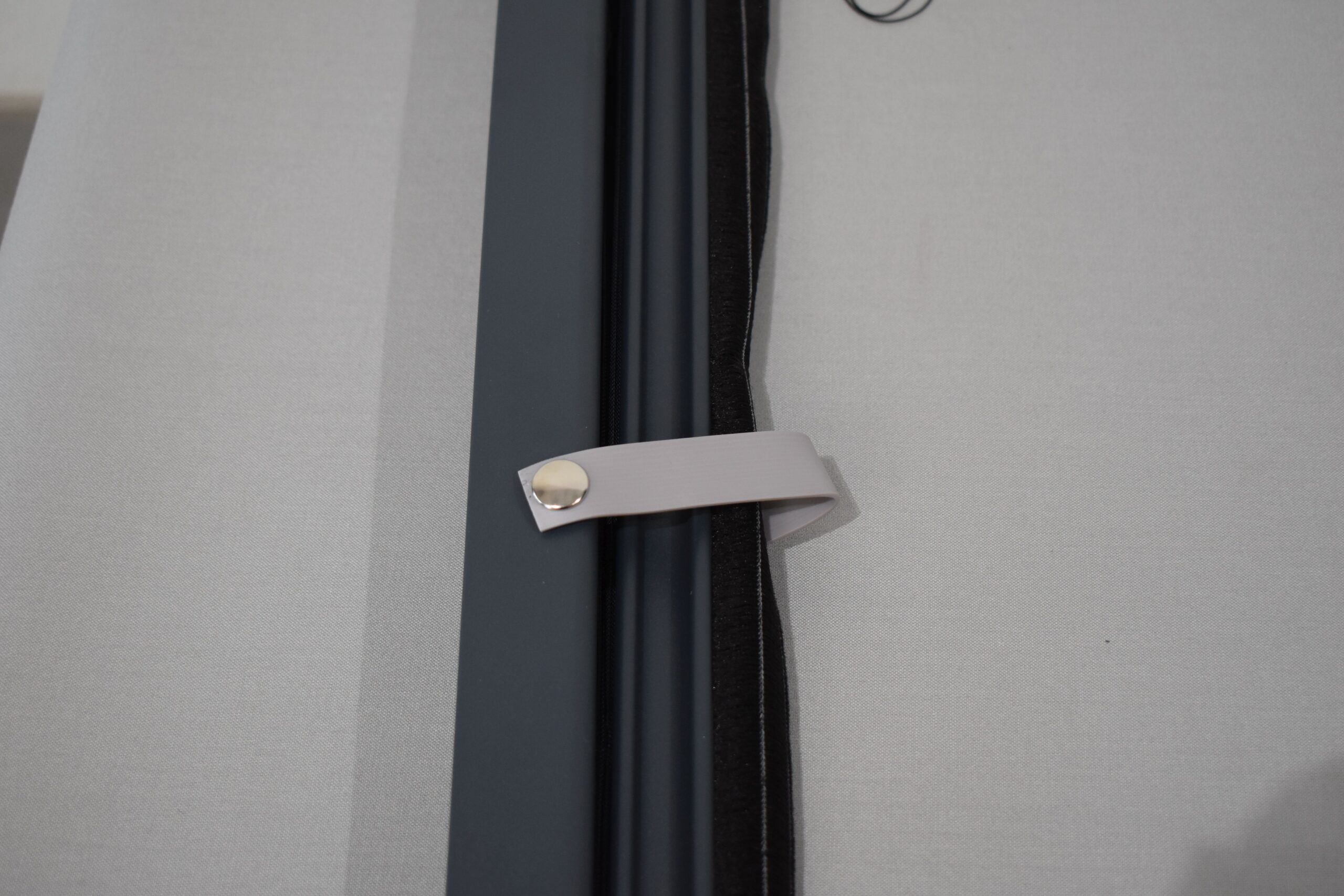 REMIcare Insektenschutztür VW T5 – Bild 7