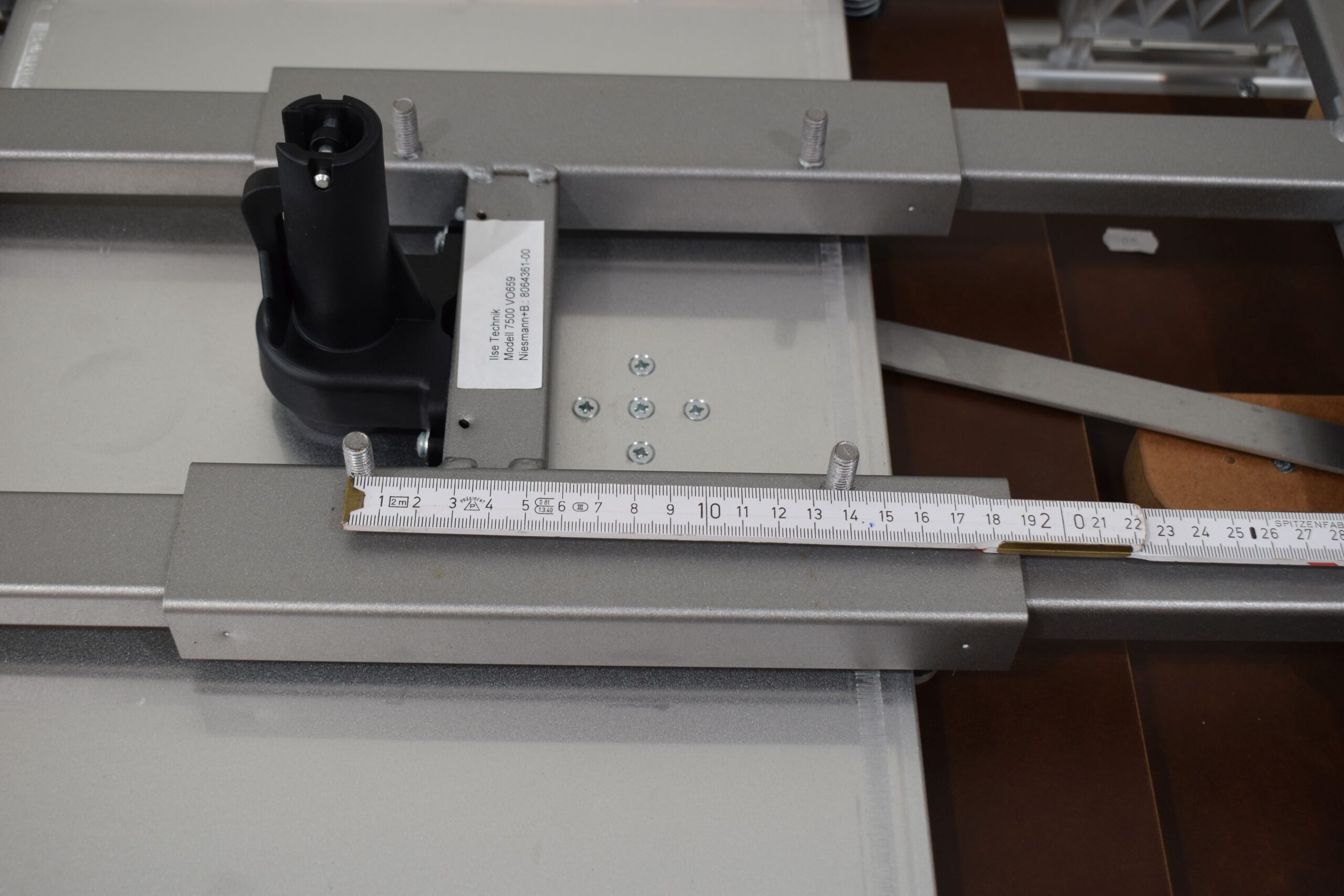 Tischplatte ausziehbar weiß/hell braun; 40x700x660mm – Bild 17