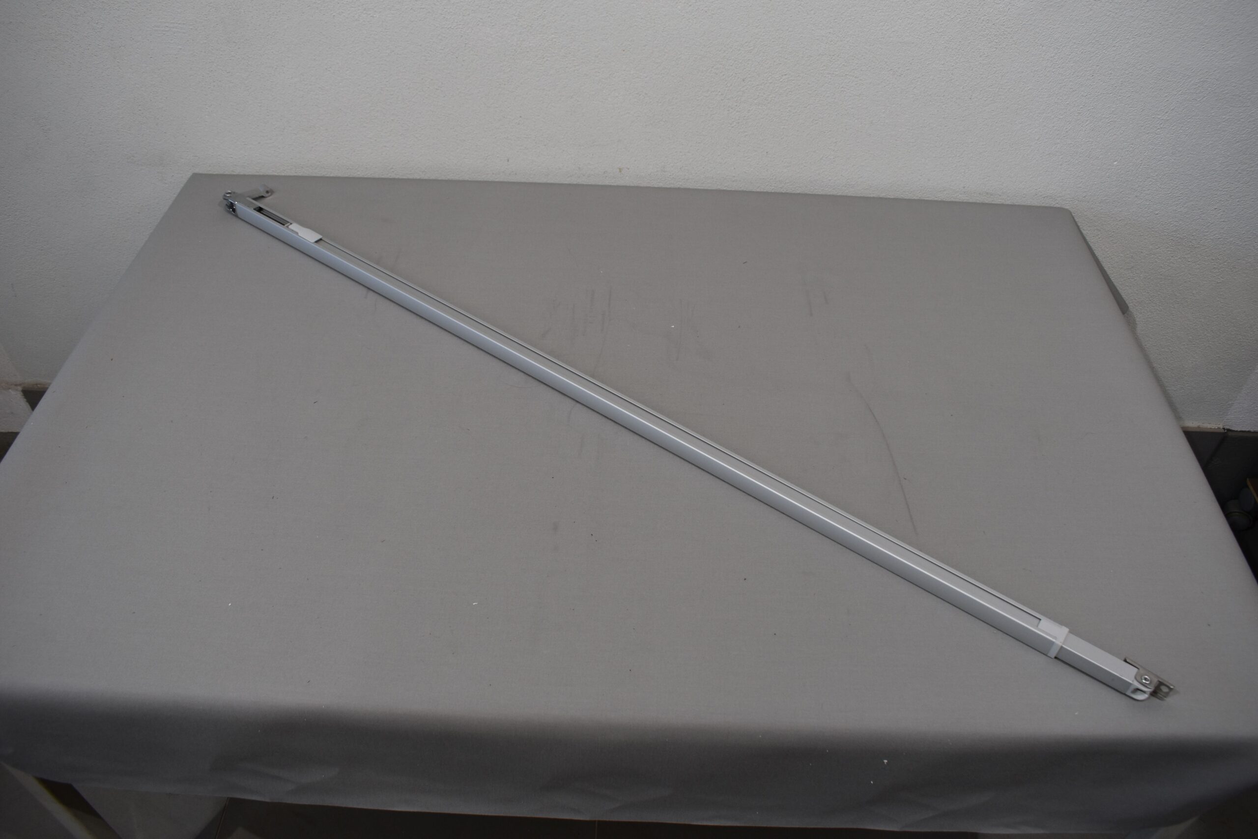 Thule Markisenfuß ab 375cm – Bild 2