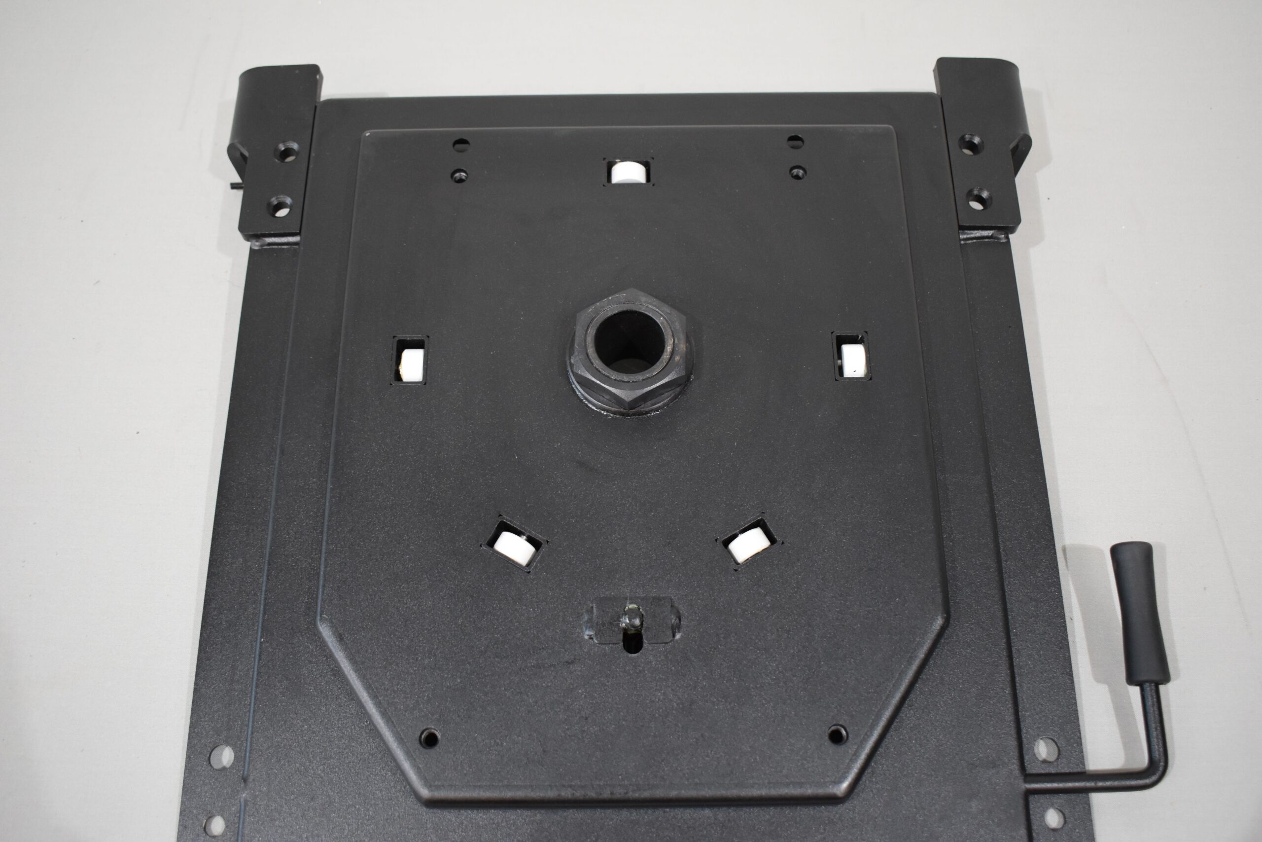 Sportscraft Drehkonsole Ford Transit ab BJ 2004 – Bild 9