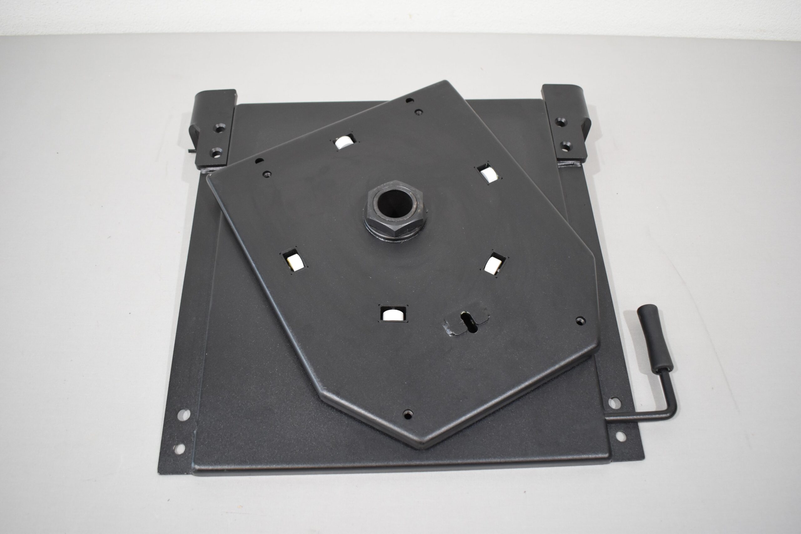 Sportscraft Drehkonsole Ford Transit ab BJ 2004 – Bild 10