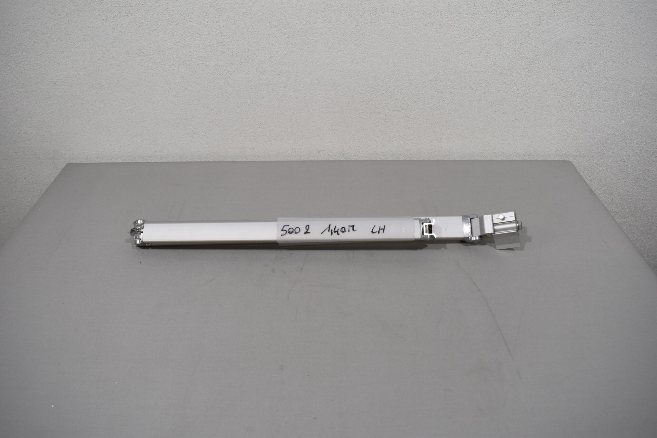 Gelenkarm links 1400mm zu Markise 5002