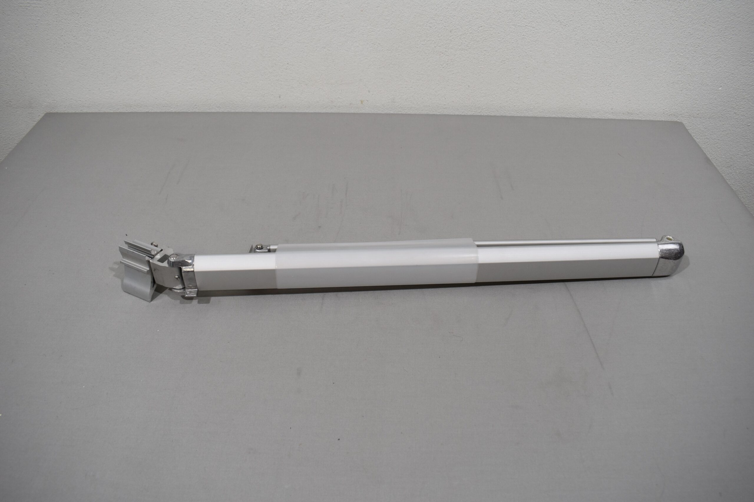 Gelenkarm links 1400mm zu Markise 5002 – Bild 7