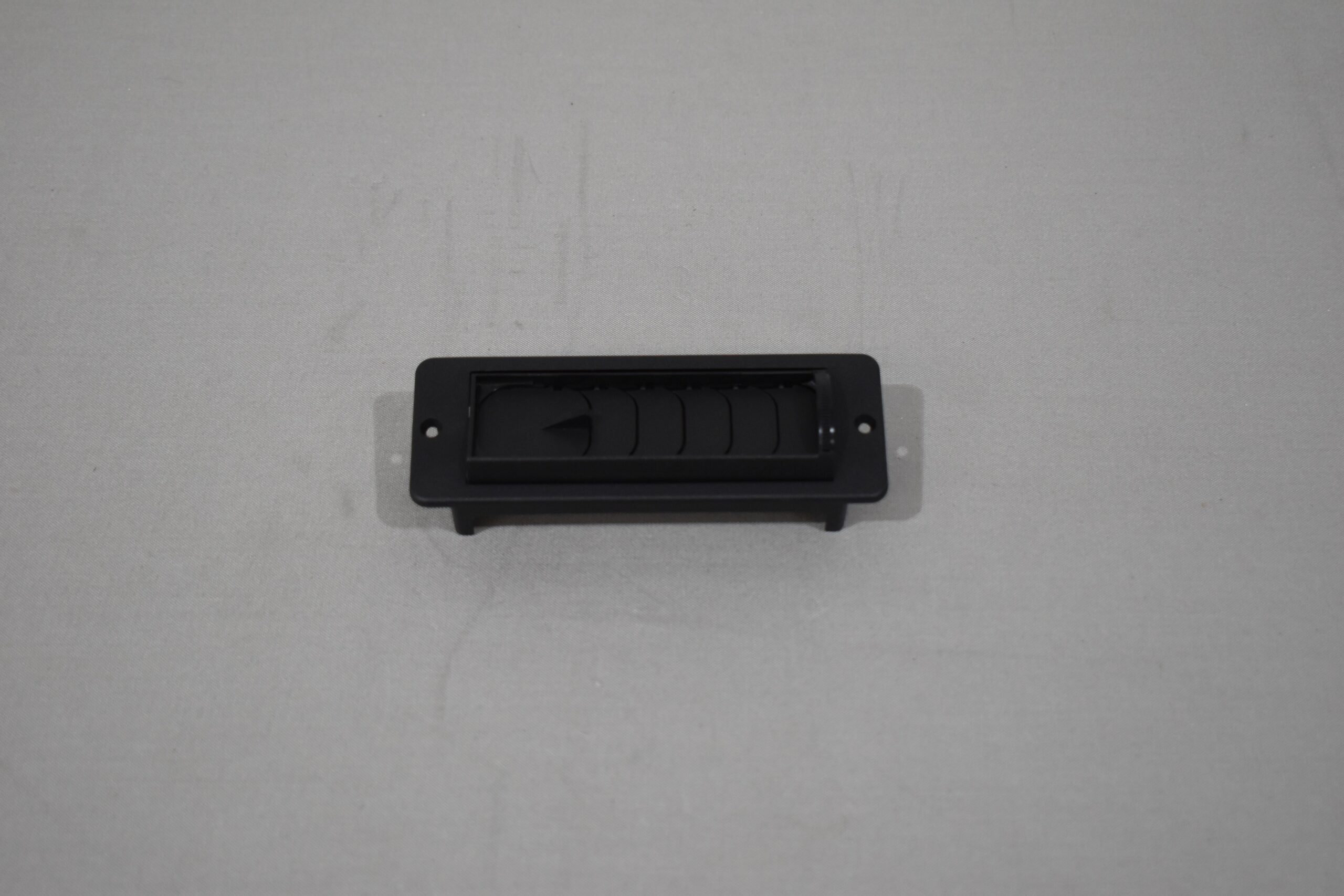 Truma Rechtecklüfter; schwarz