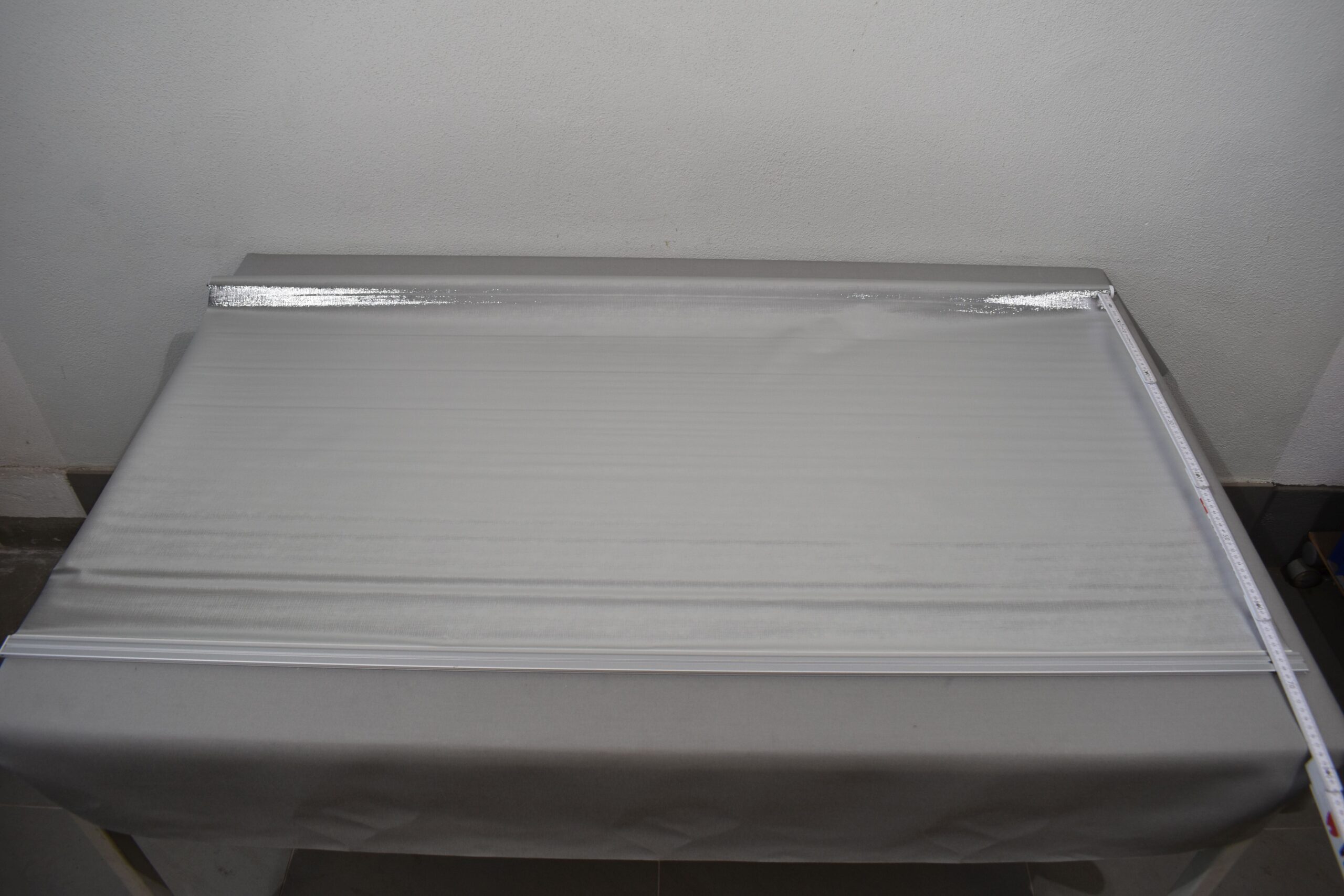 Verdunklungsrollo / Ersatzrollo 1400x650mm – Bild 5