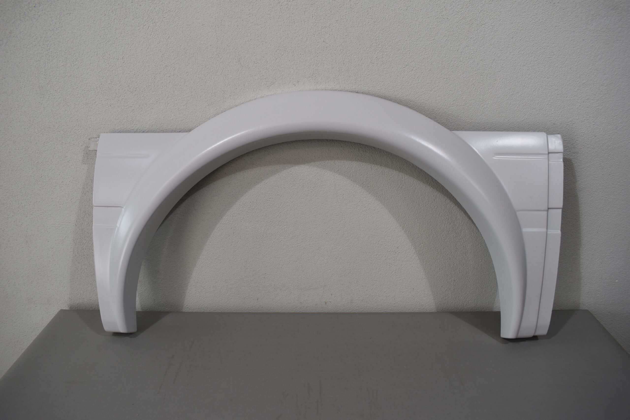 Niesmann und Bischoff Clou Radlaufblende vorne links; Fiat210; MJ05 – Bild 2