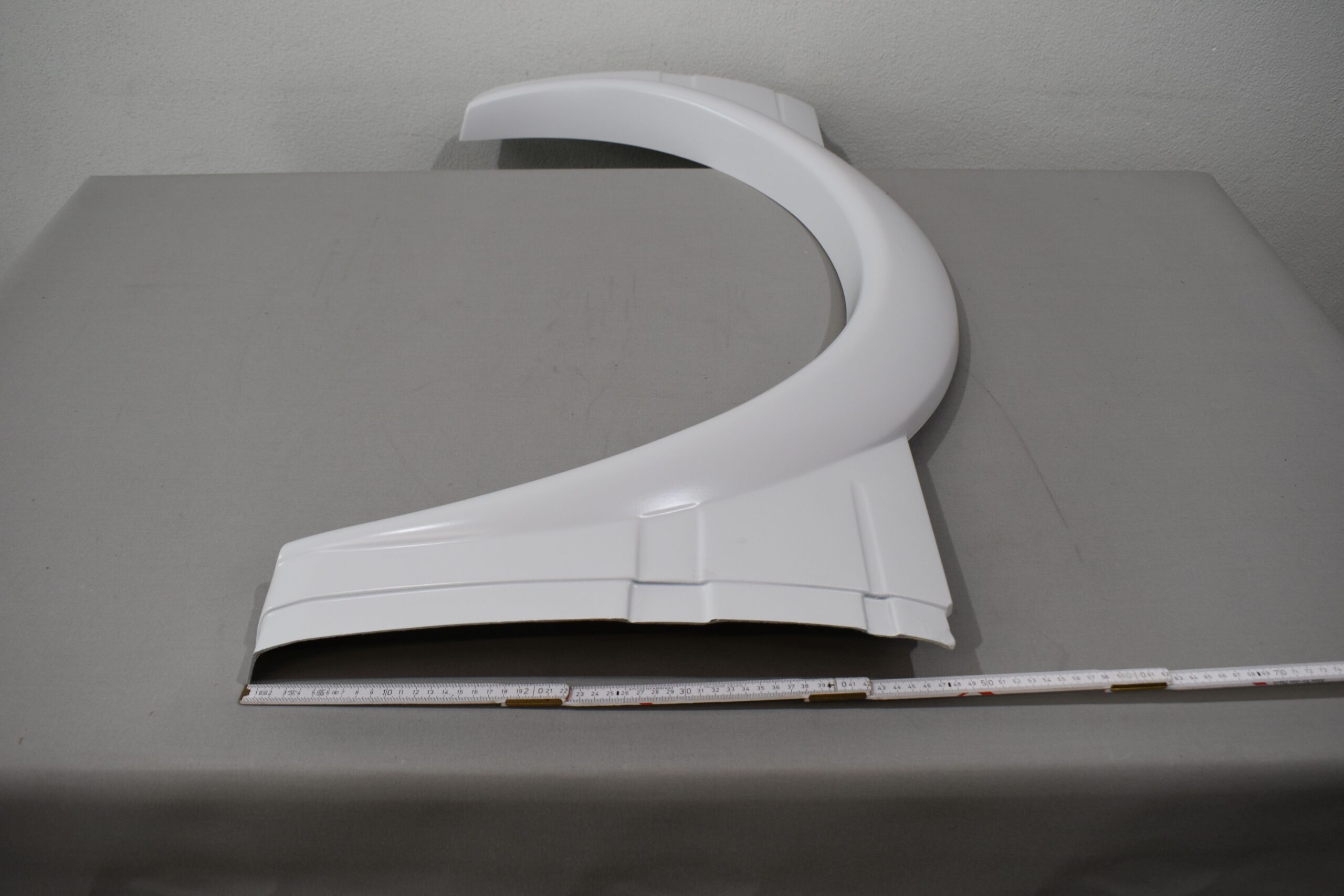 Niesmann und Bischoff Clou Radlaufblende vorne links; Fiat210; MJ05 – Bild 11