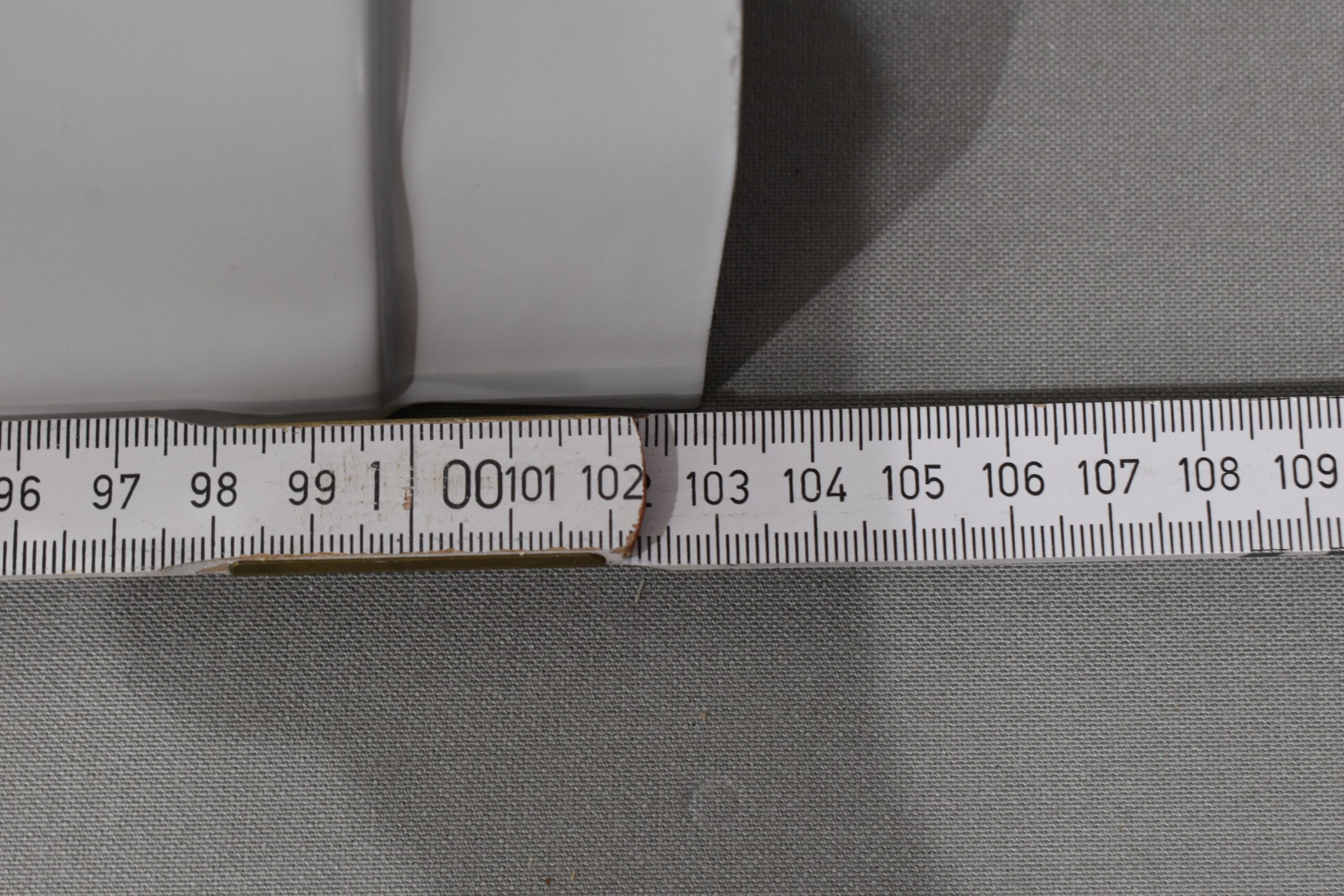 Niesmann und Bischoff Clou Radlaufblende vorne links; Fiat210; MJ05 – Bild 24