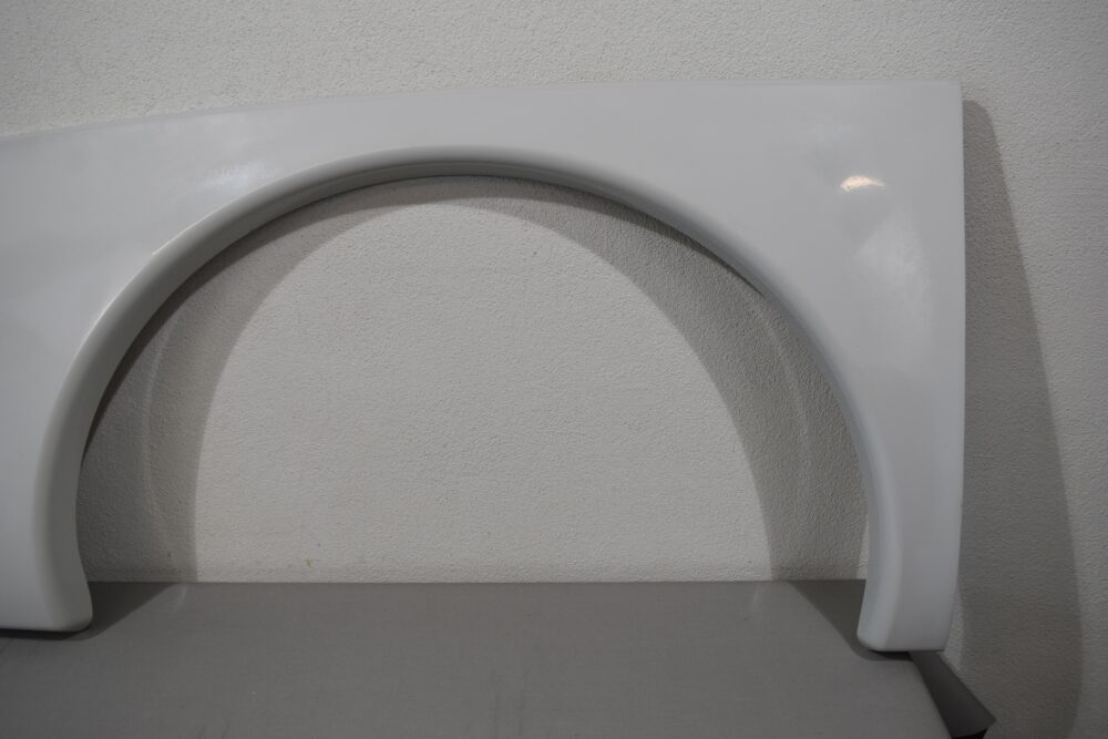 Niesmann und Bischoff Radlaufblende vorne links 1625x601x59 – Bild 4