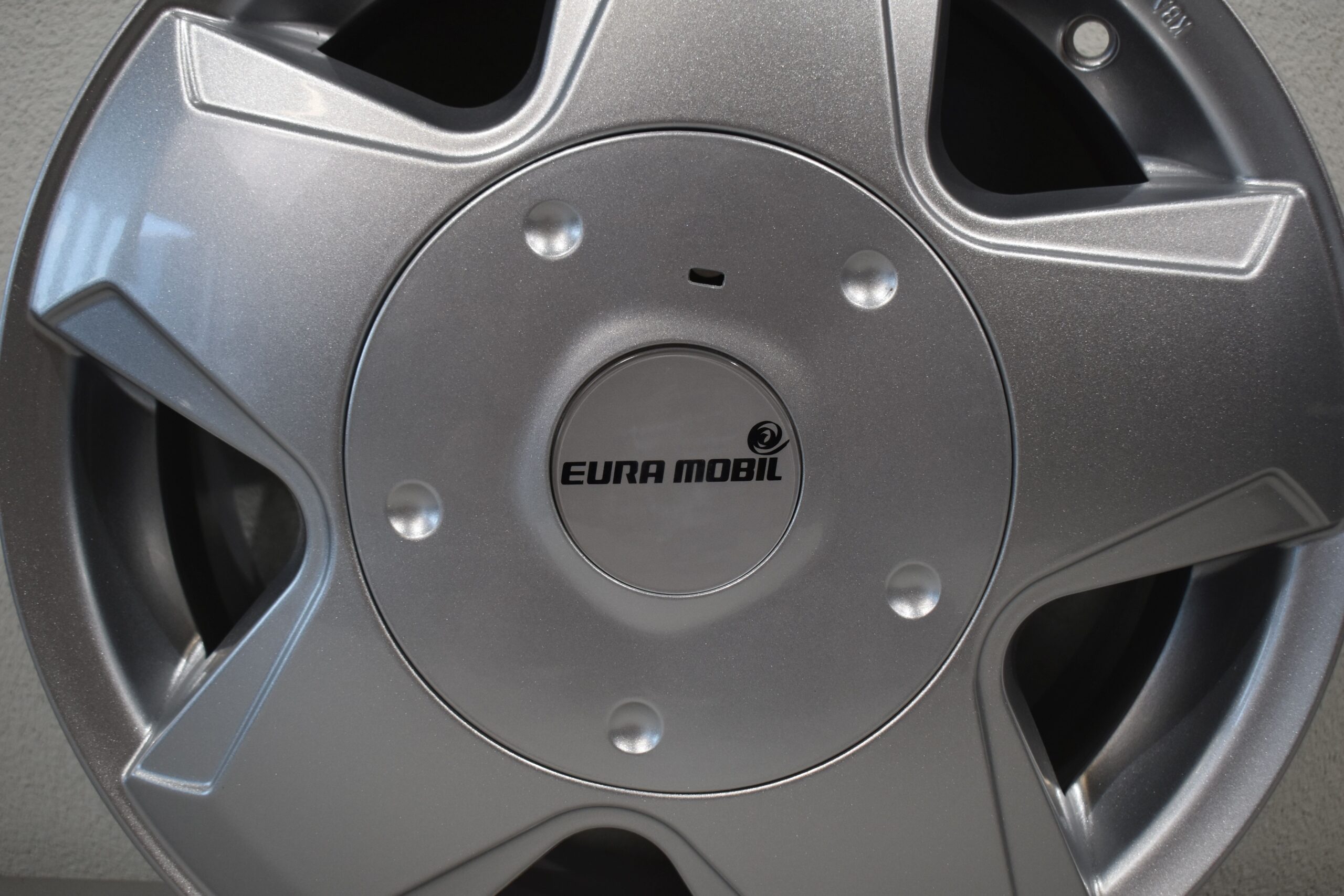 Eura Mobil Borbet 5 Loch Alu Felge 16 Zoll – Bild 3