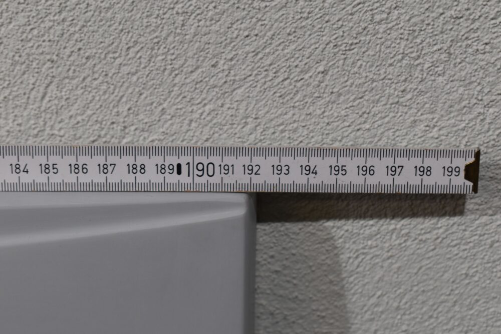 Niesmann und Bischoff Motorraumklappe Liner III; 540x1920mm – Bild 15