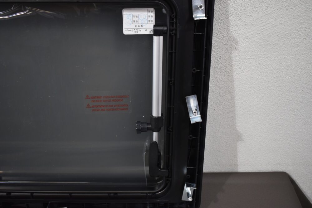 Carbest Ausstellfenster mit Innenrahmen 900x450mm – Bild 12