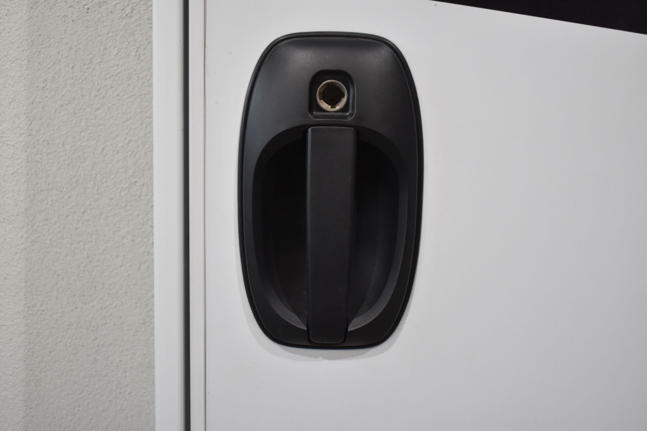 Aufbautür mit Rahmen; weiß / blau; 1970x625mm – Bild 5