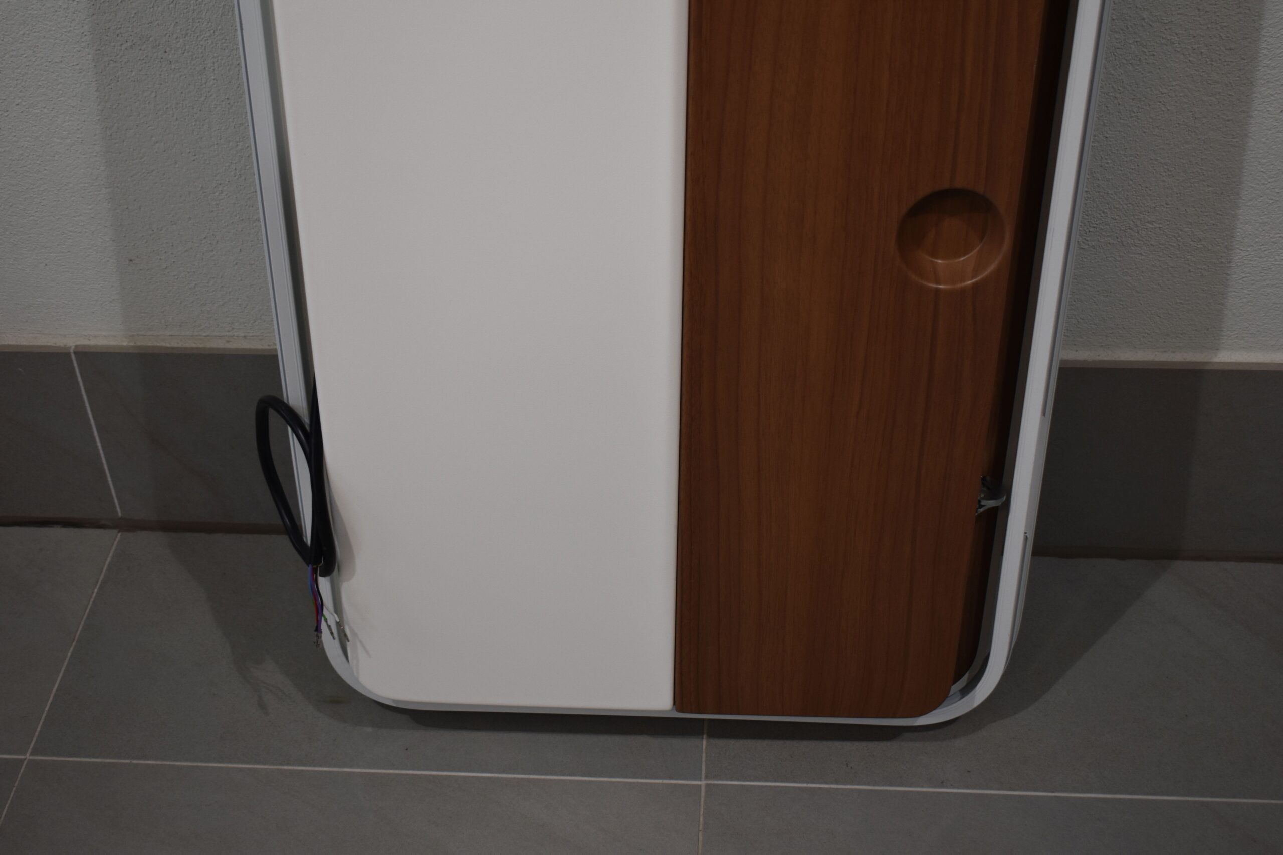 Niesmann und Bischoff Arto Tegos Aufbautür mit Rahmen; weiß/schwarz; 1820x615mm – Bild 18