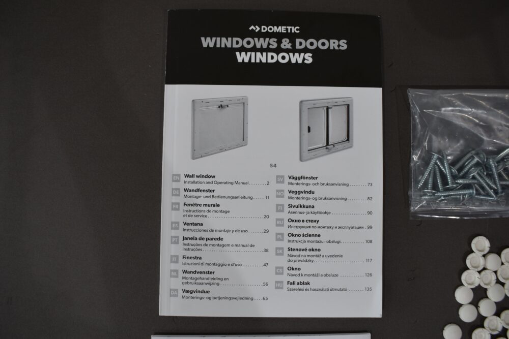 Dometic S4 Ausstellfenster mit Innenrahmen 1450x550mm – Bild 16