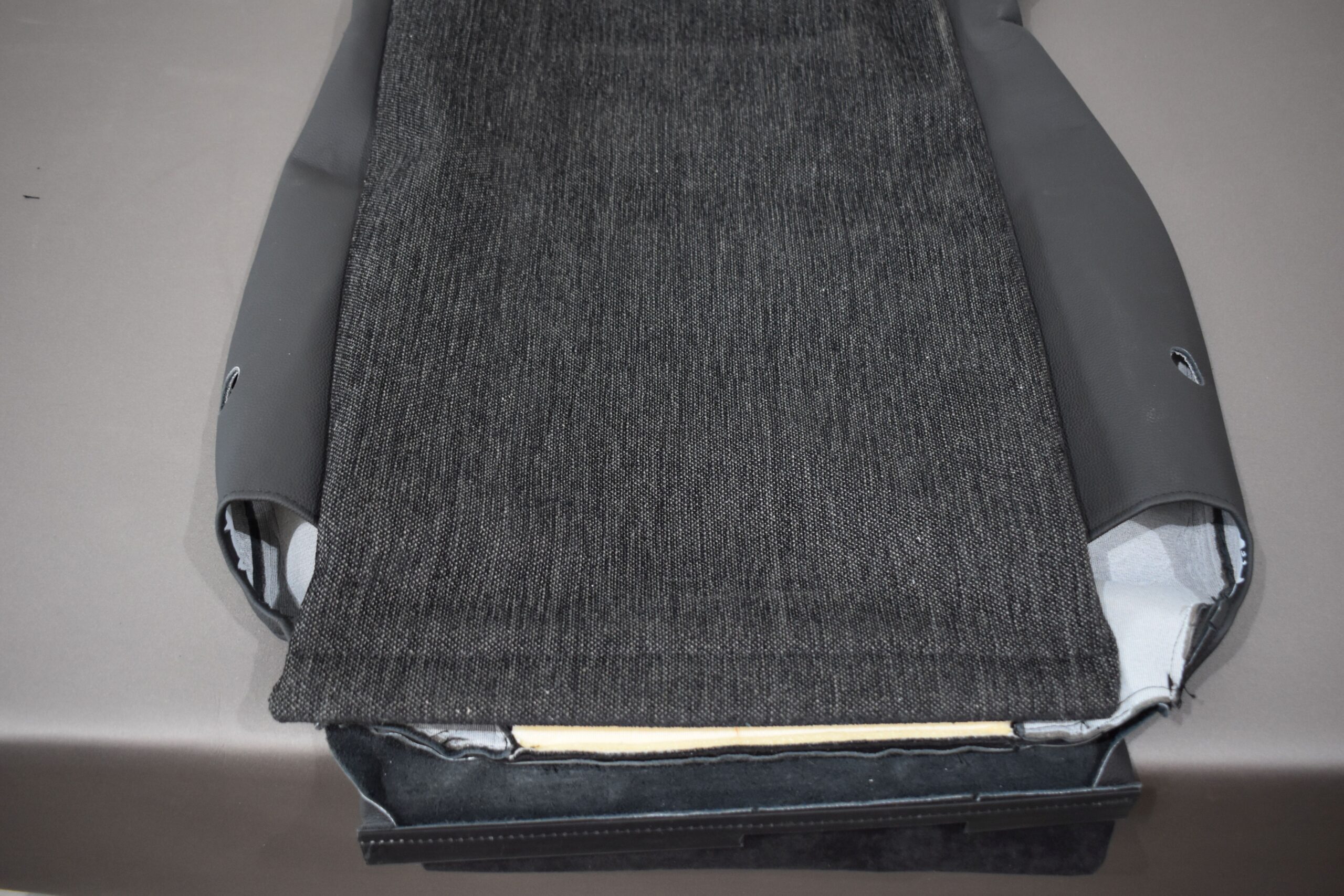 Isri Sitzbezug Beifahrerseite – Bild 13