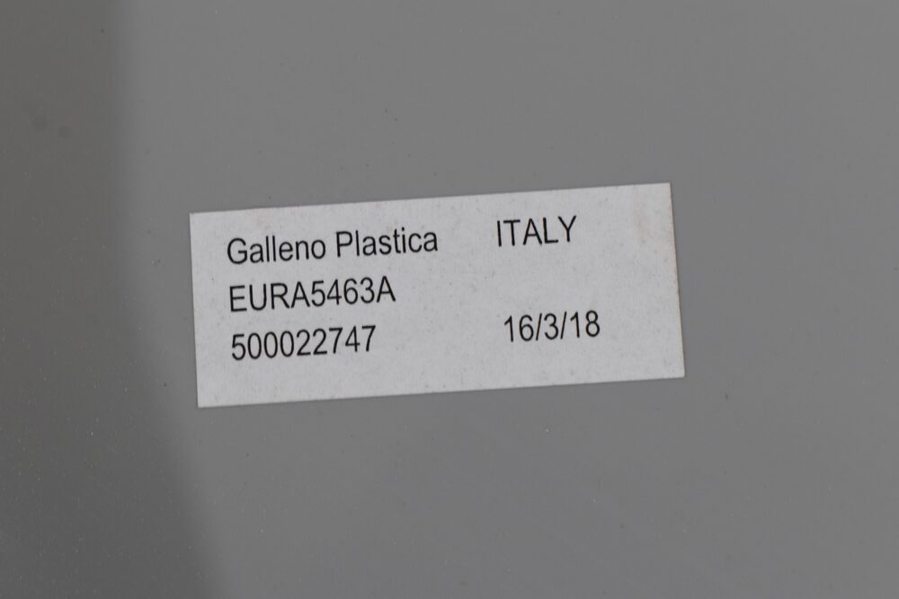 Eura Mobil Heckholm MT 1 unten rechts; 1730x395mm – Bild 19