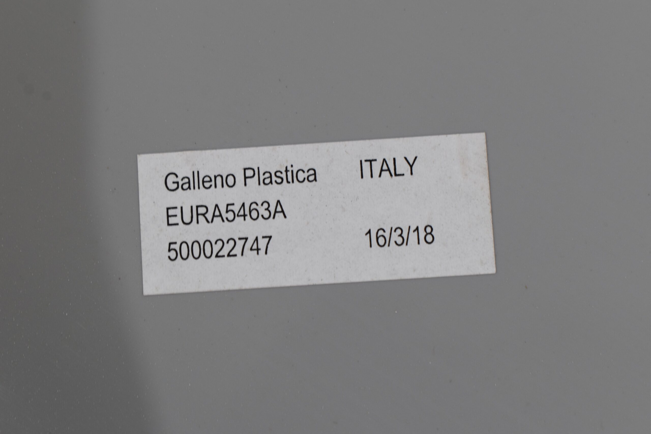 Eura Mobil Heckholm MT 1 unten rechts; 1730x395mm – Bild 19