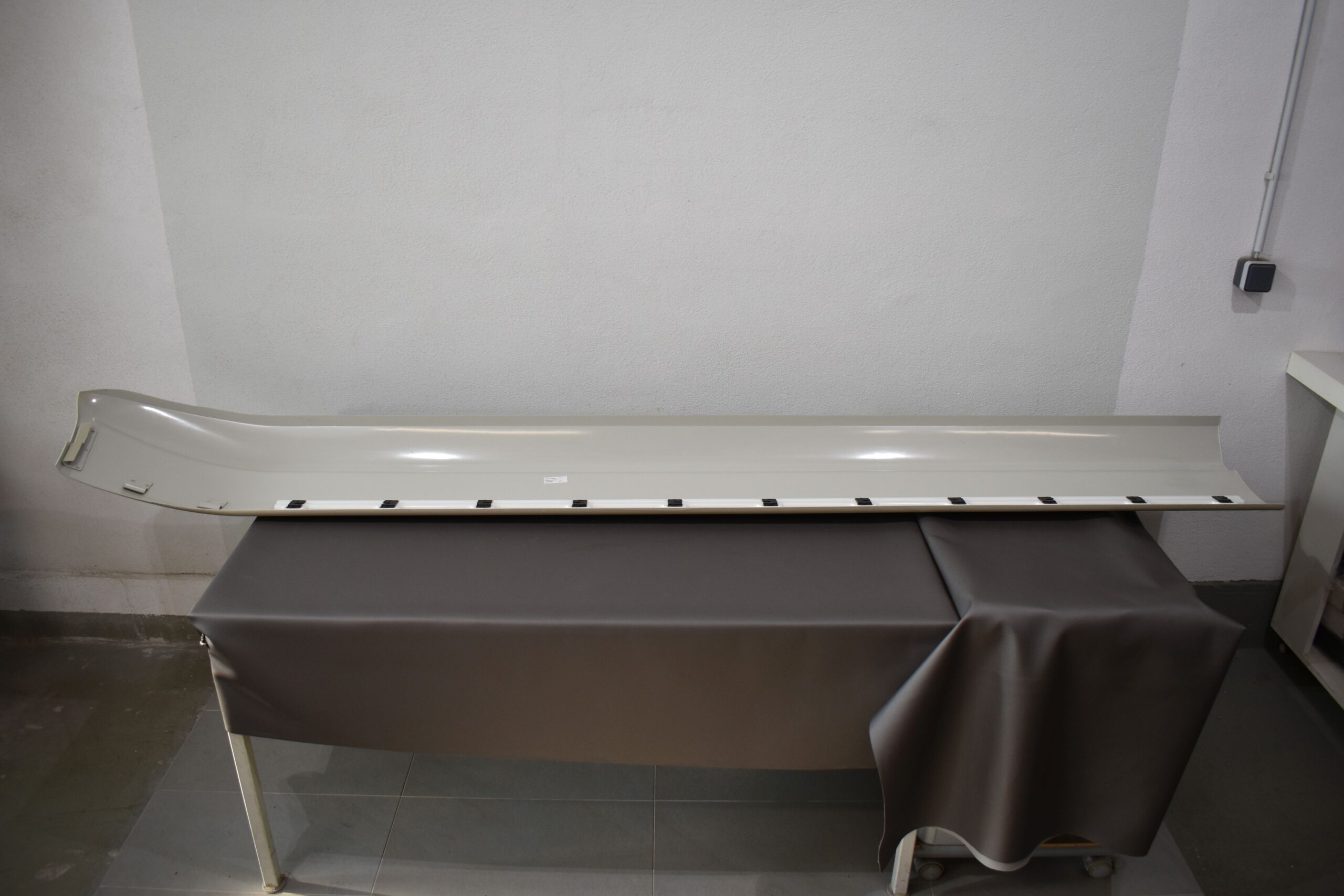 Eura Mobil Verkleidungsteil 2610x330mm – Bild 6