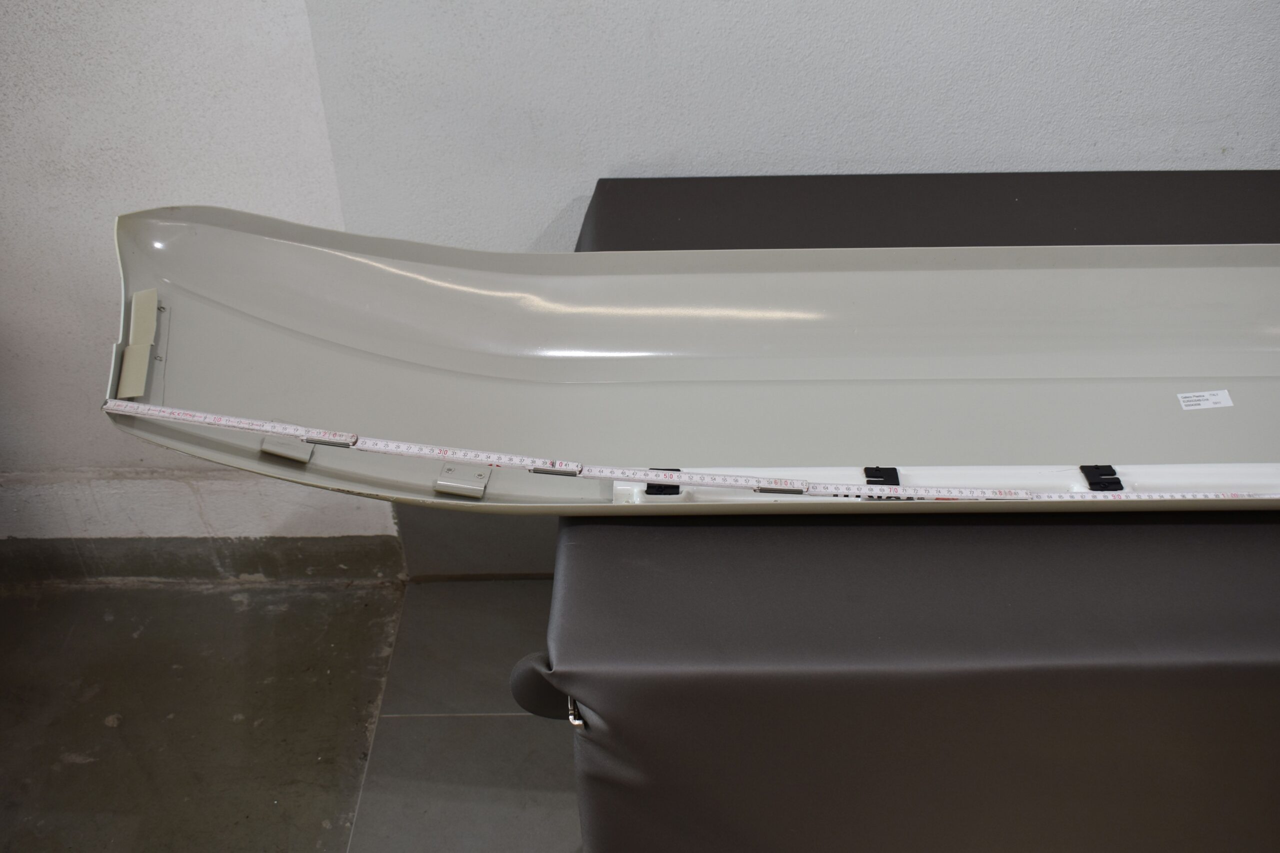 Eura Mobil Verkleidungsteil 2610x330mm – Bild 14