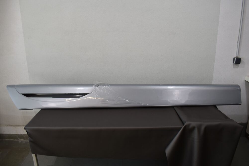 Eura Mobil Wohnmobil Seitenverkleidung 2620x145mm – Bild 2