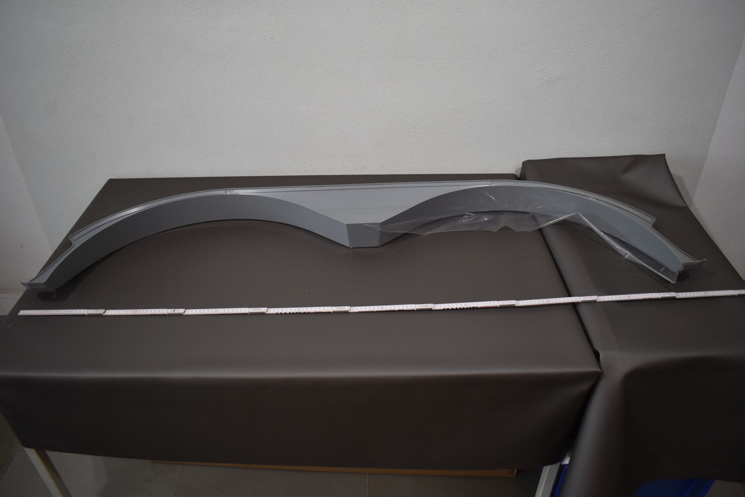 Niesmann und Bischoff Tandemachse Radlauf grau; 290x1710 – Bild 10