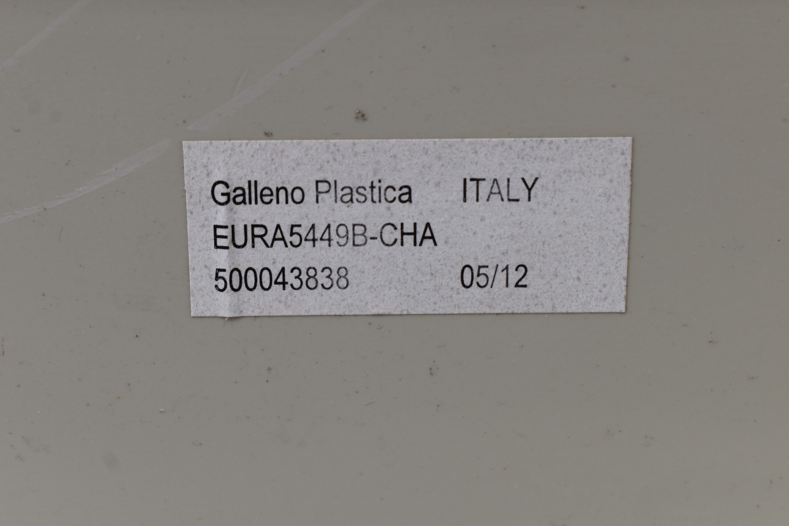 Eura Mobil Seitenverkleidung gold; 2330x190mm – Bild 15