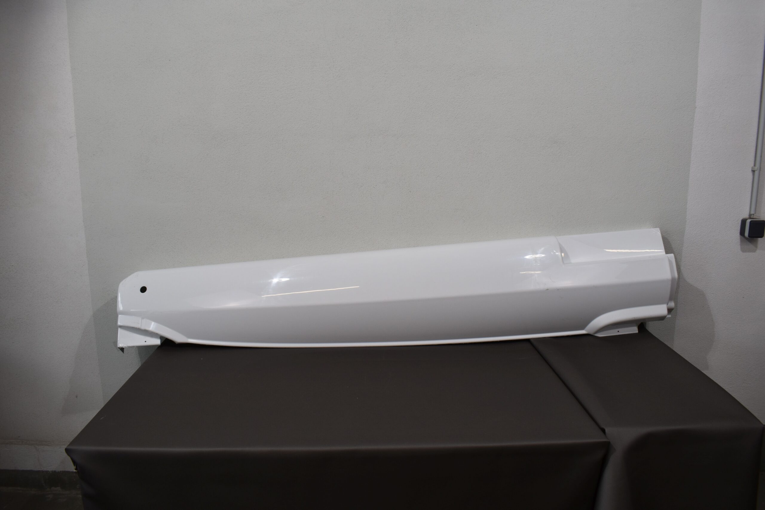 Eura Mobil Seitenverkleidung weiß; 2100x350mm