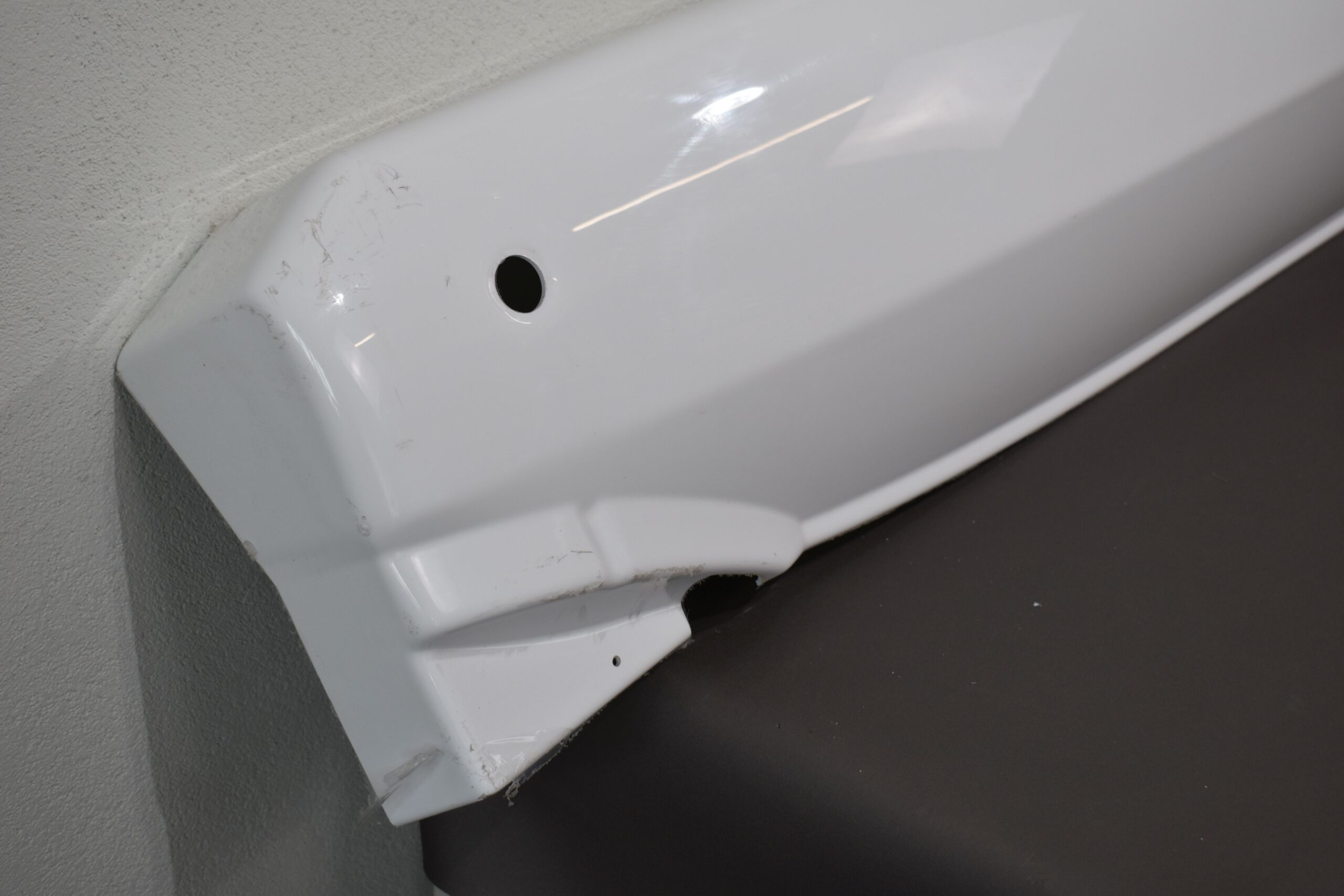 Eura Mobil Seitenverkleidung weiß; 2100x350mm – Bild 4