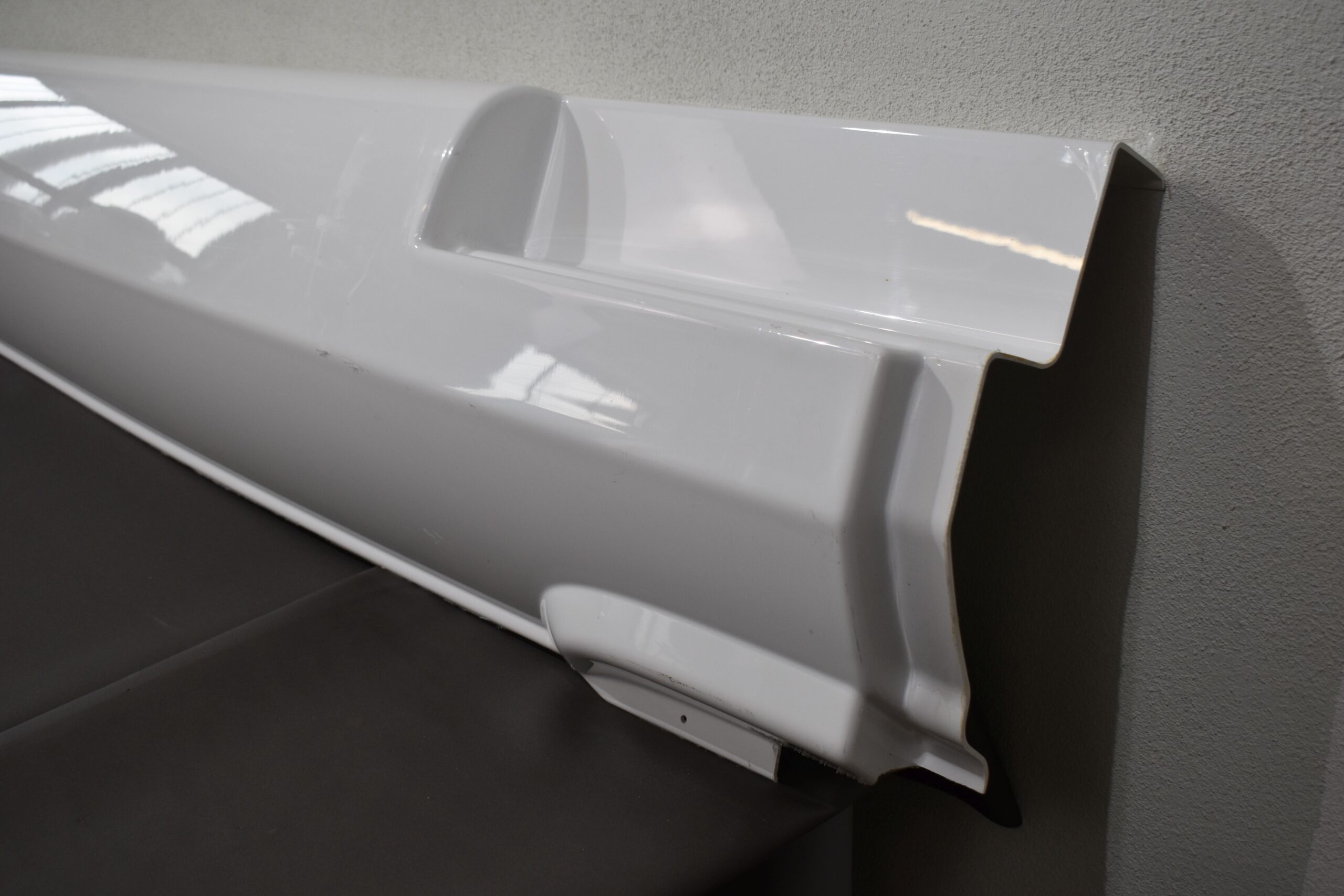 Eura Mobil Seitenverkleidung weiß; 2100x350mm – Bild 6