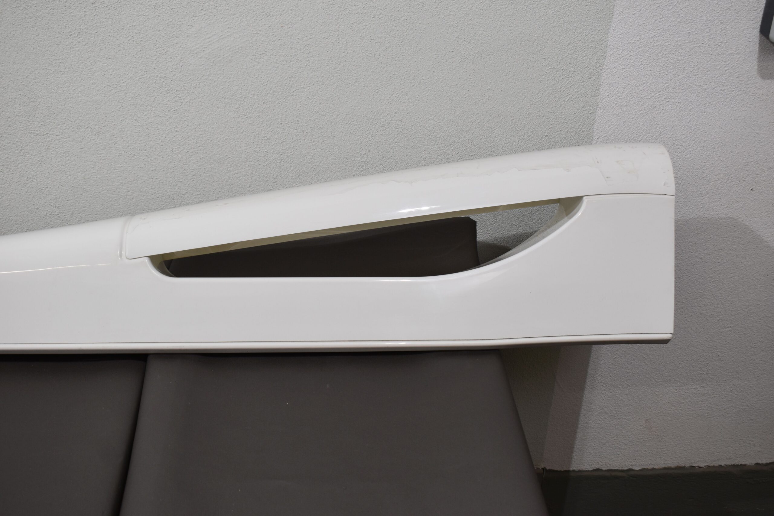 Eura Mobil Wohnmobil Seitenverkleidung weiß; 2410x145mm – Bild 4