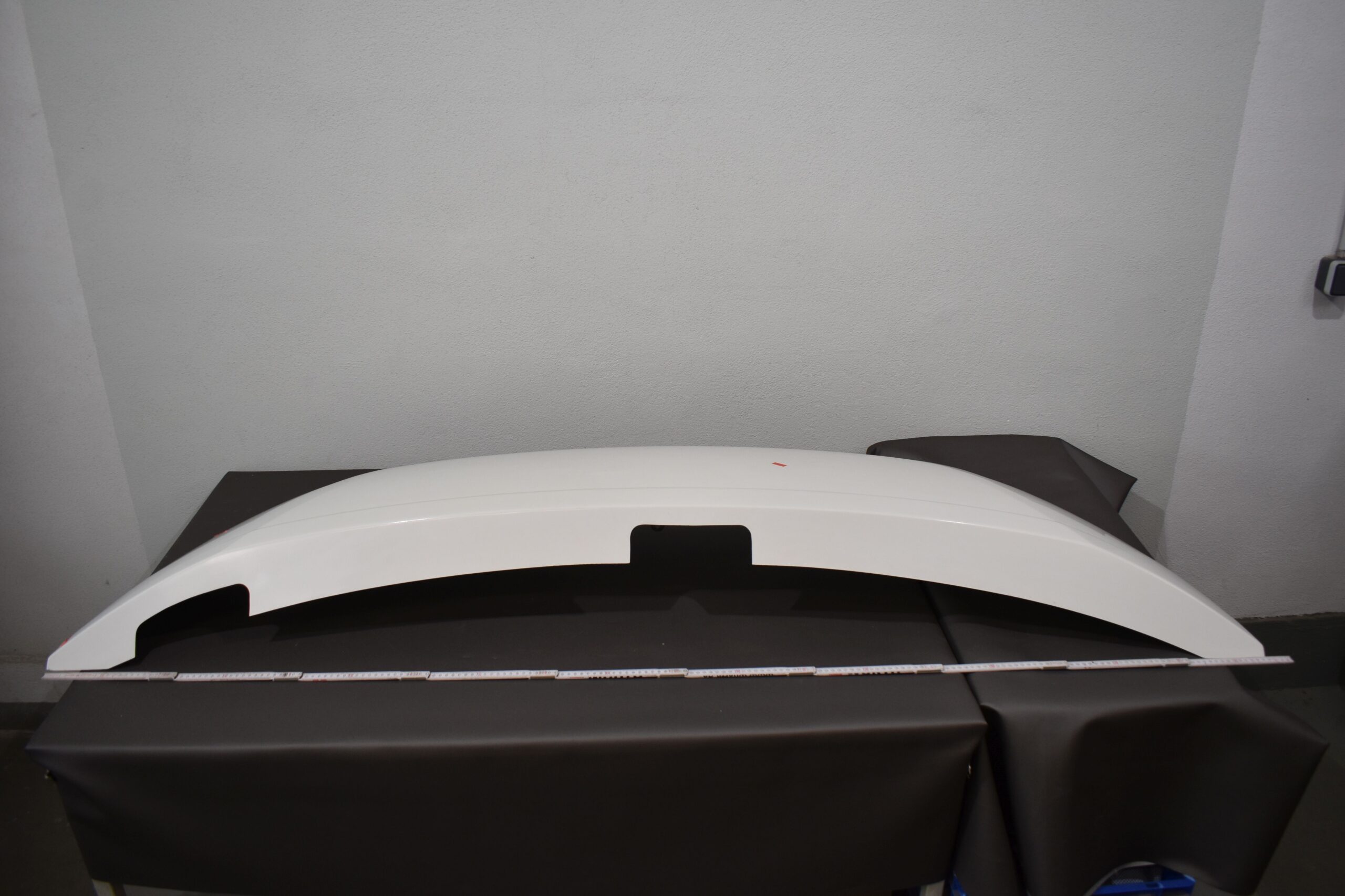 Eura Mobil Motorhaube zweischalig Außenschale – Bild 17