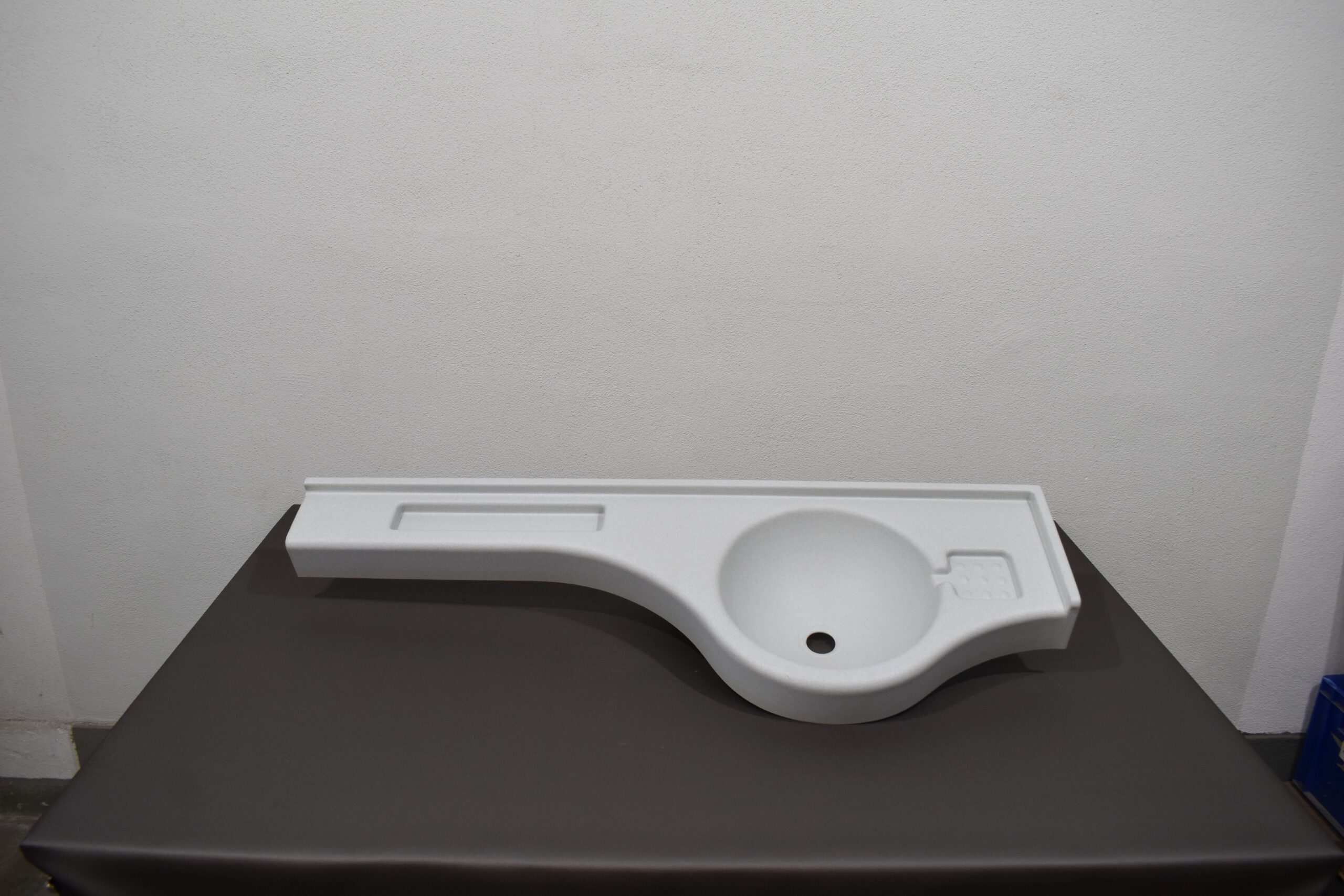 Eura Mobil Waschbecken grau