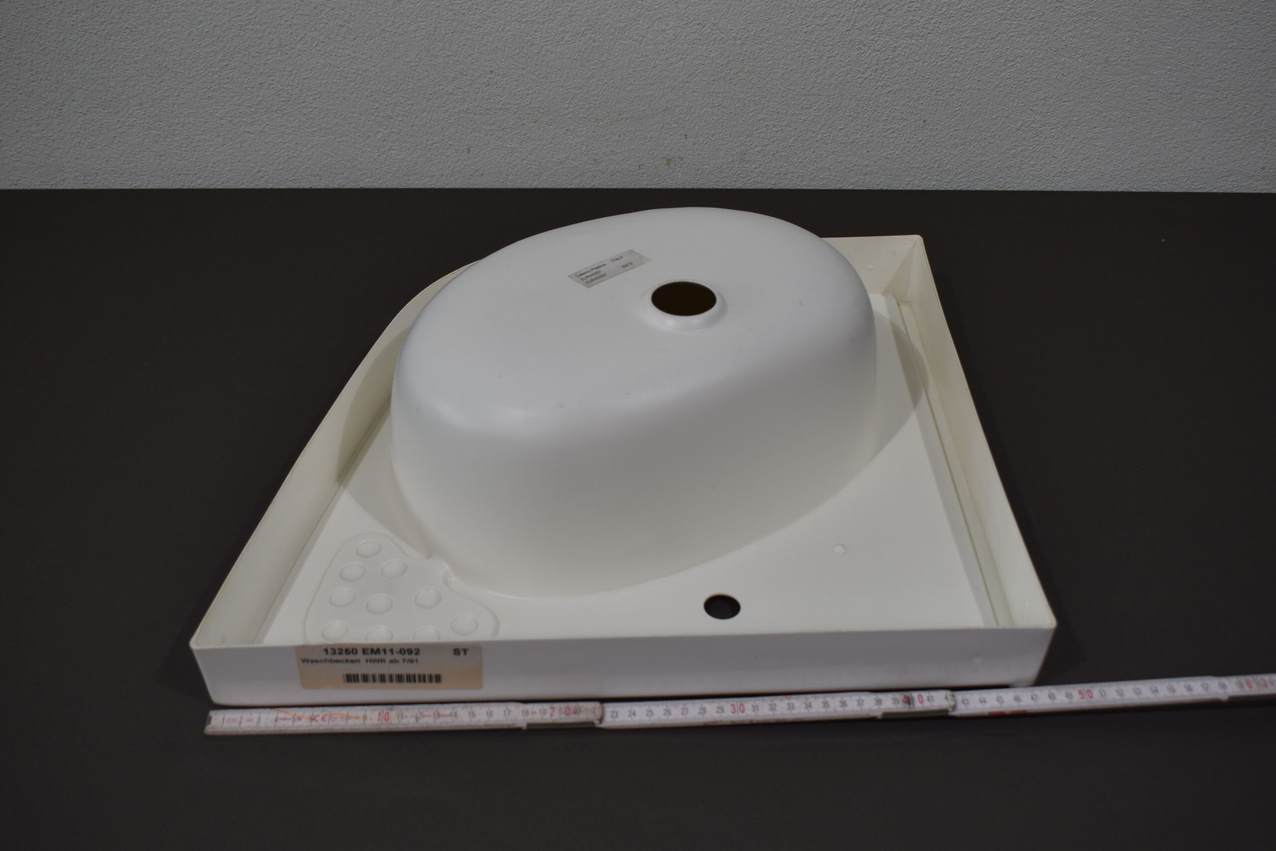 Eura Mobil Waschbecken weiß; ab 7/91 – Bild 14