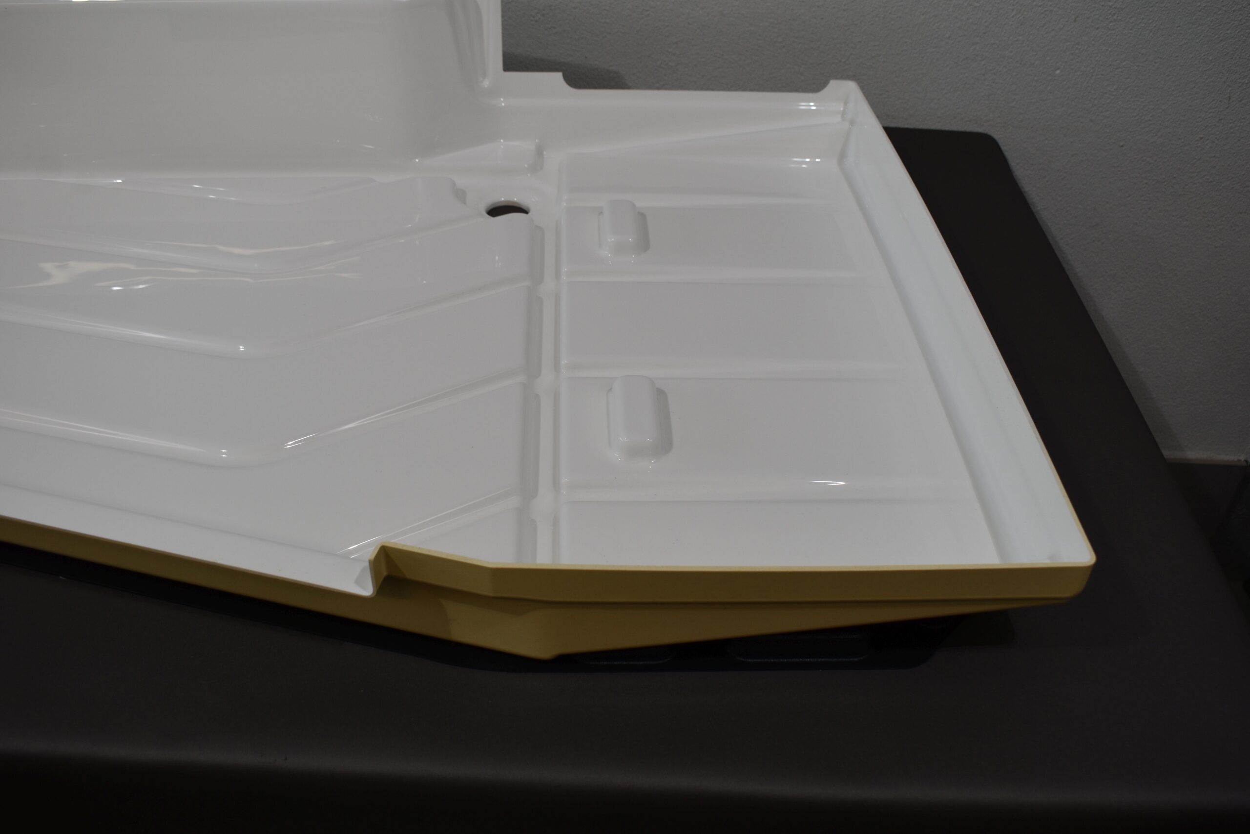 Eura Mobil Duschtasse / Duschwanne 1080x685mm – Bild 6