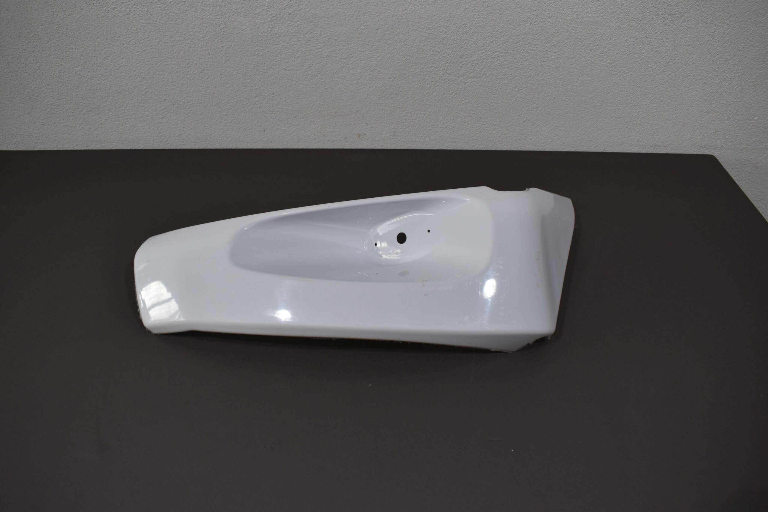 Eckverkleidung Bug rechts unten W51 – Bild 2